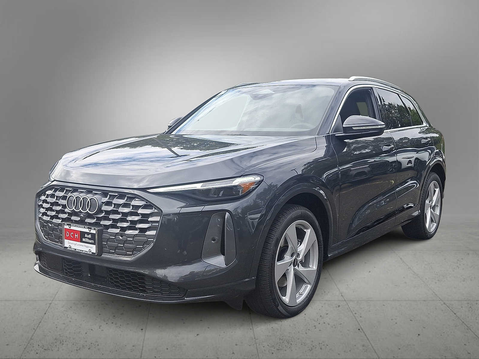 Thumbnail: 2025 Audi Q5 - 1