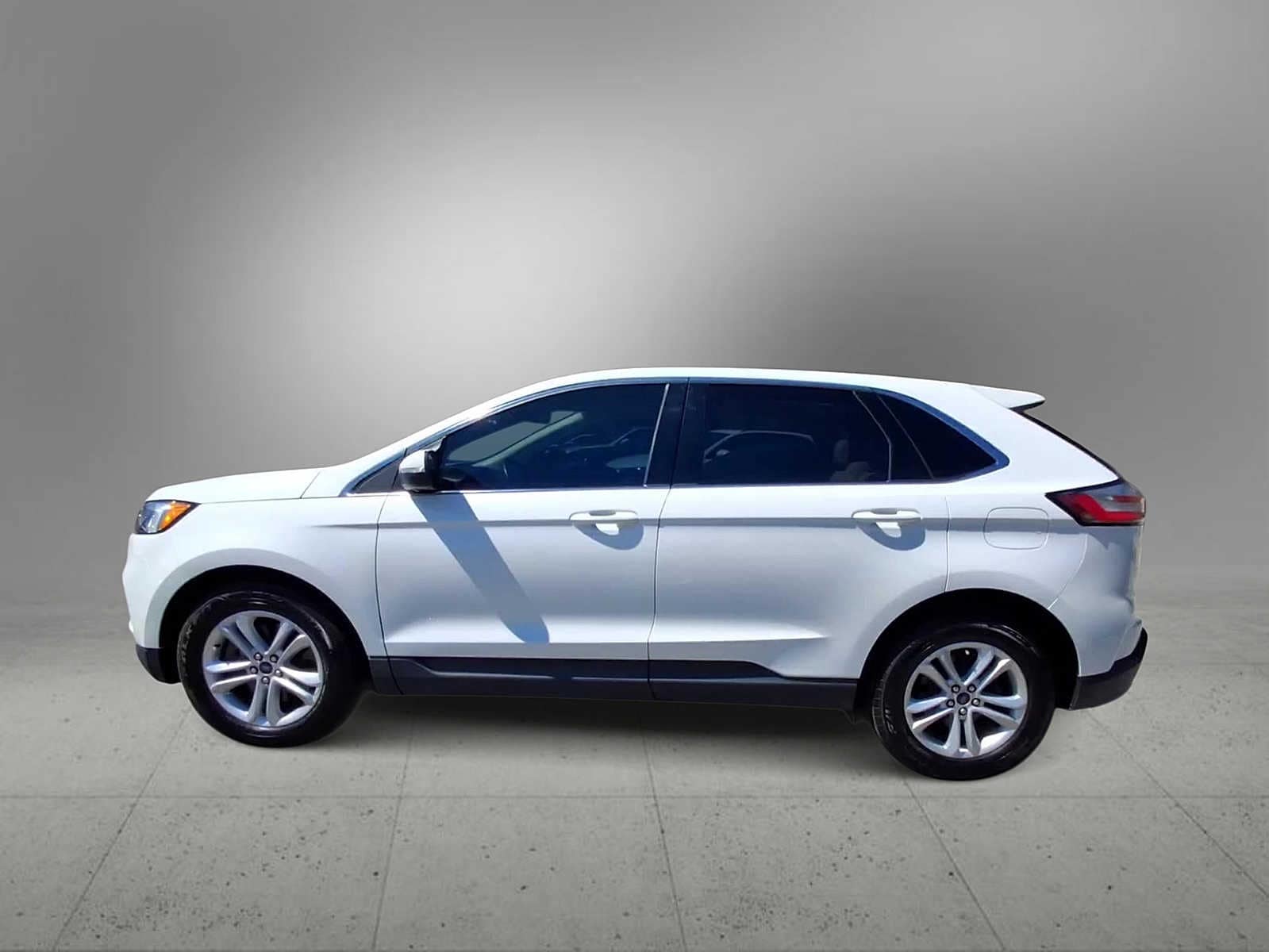 Thumbnail: 2020 Ford Edge - 4