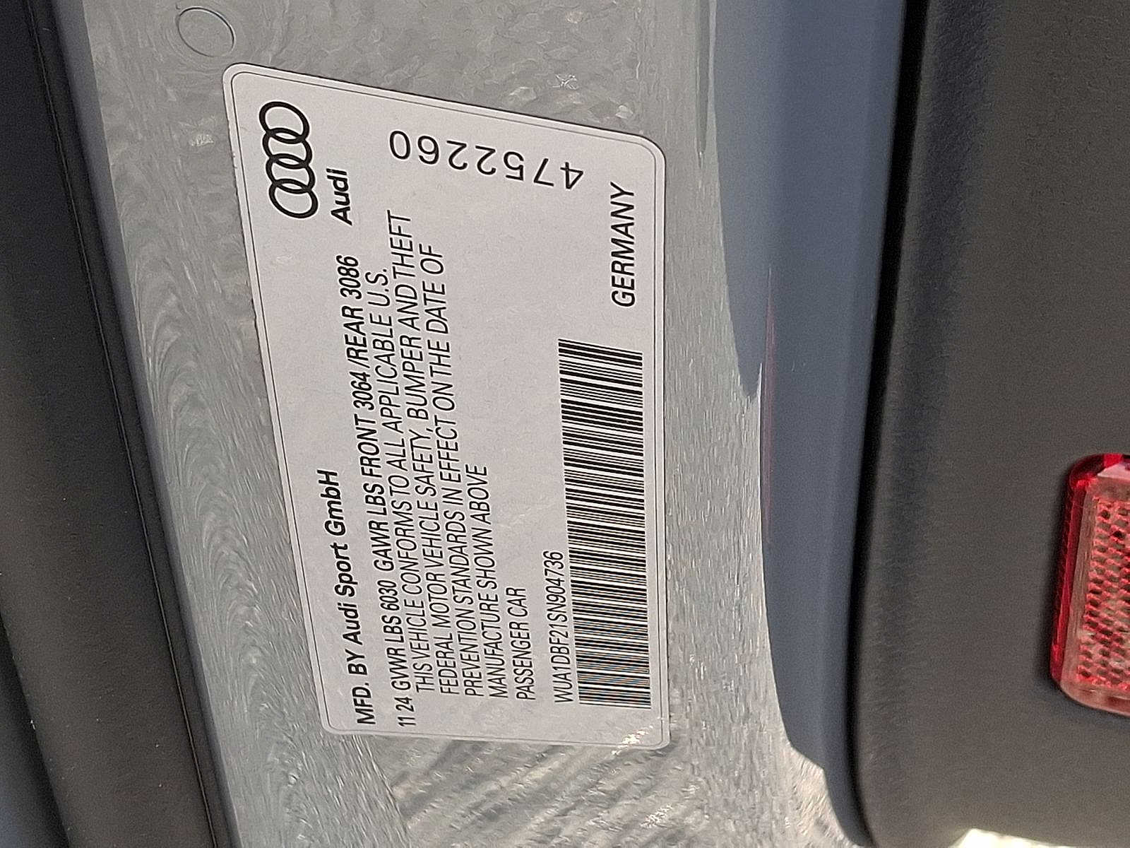 Thumbnail: 2025 Audi RS 6 - 16