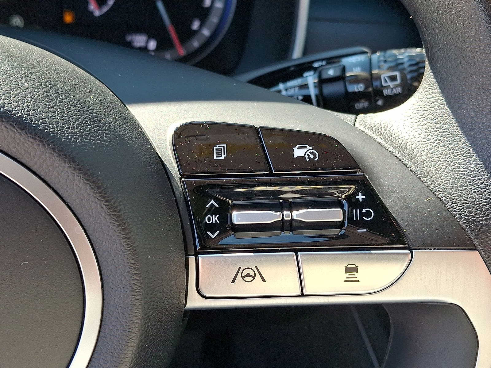 Thumbnail: 2023 Hyundai Tucson - 17