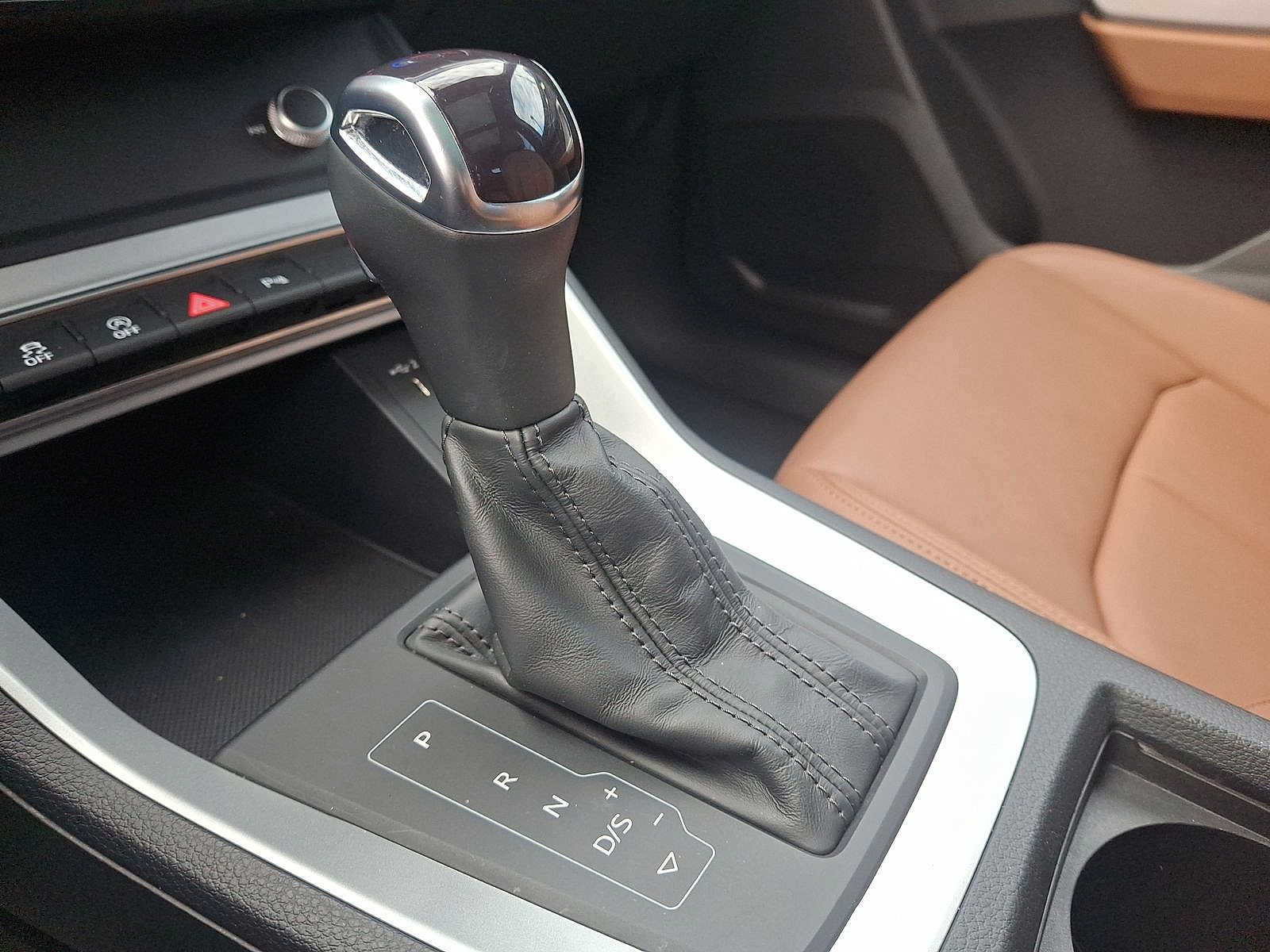 Thumbnail: 2022 Audi Q3 - 12