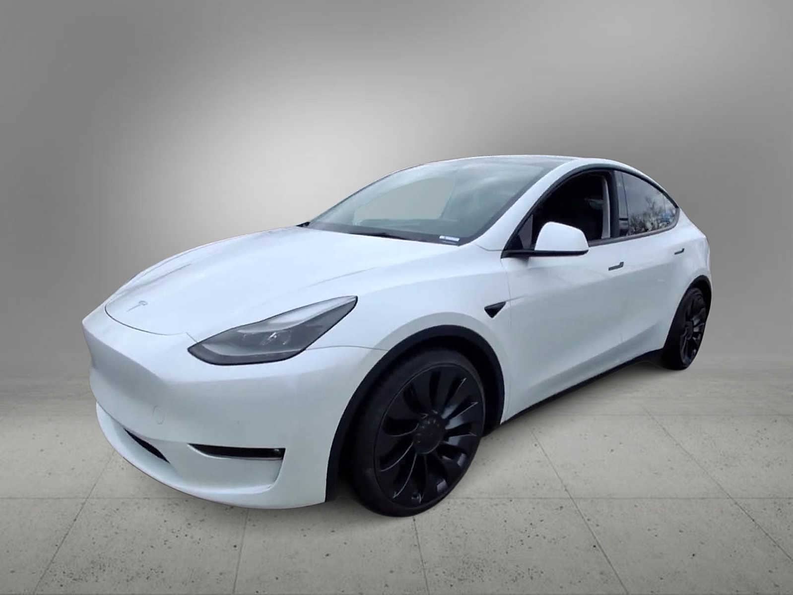 Thumbnail: 2022 Tesla Model Y - 4