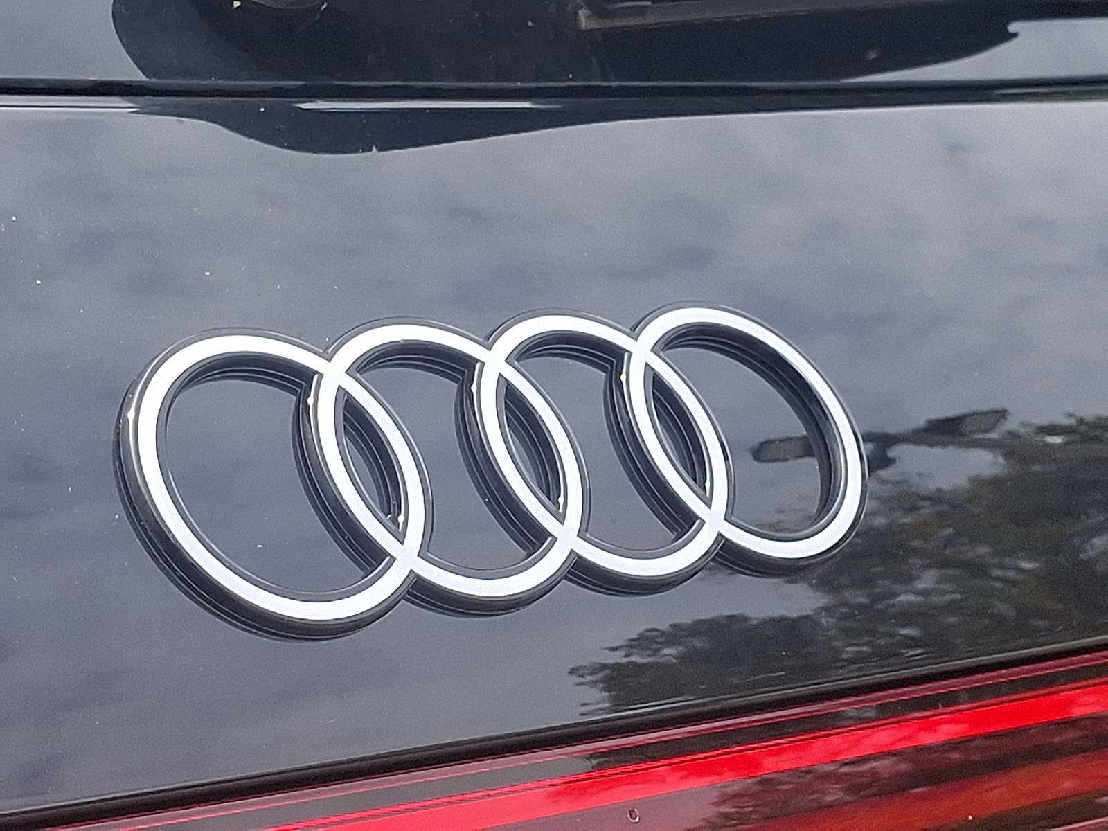 Thumbnail: 2025 Audi Q5 - 17