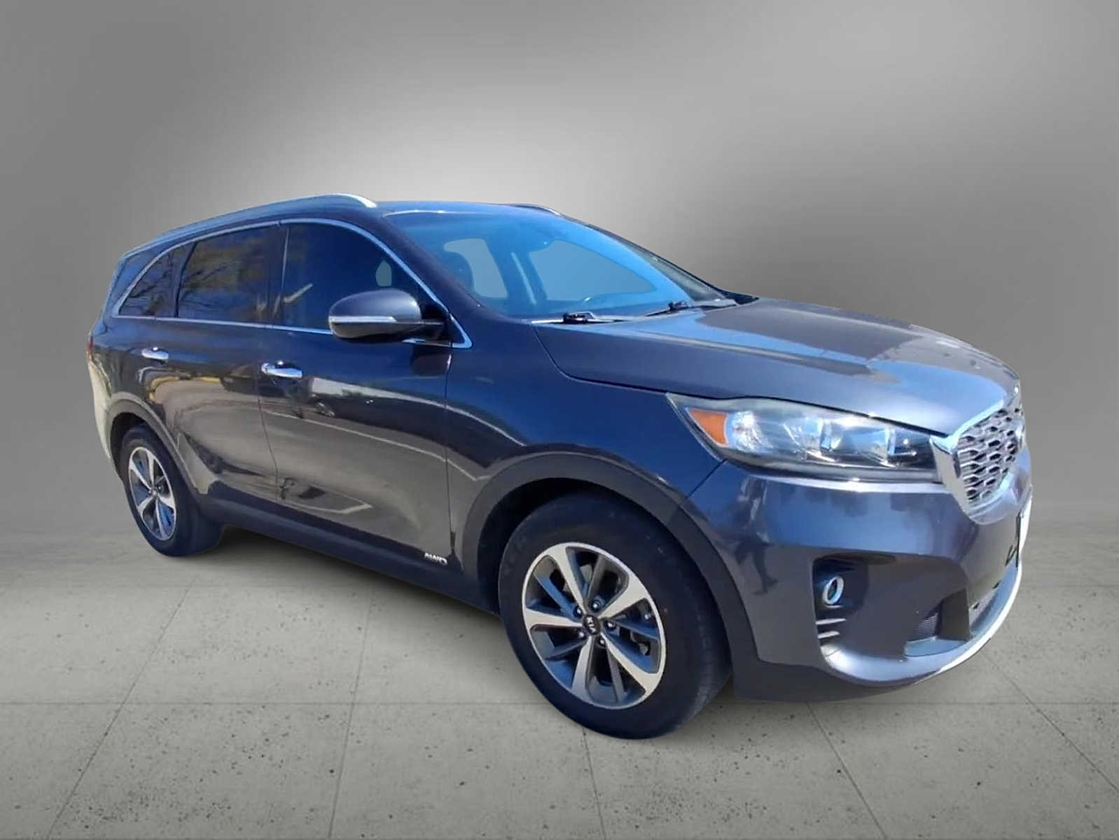 Thumbnail: 2019 Kia Sorento - 2