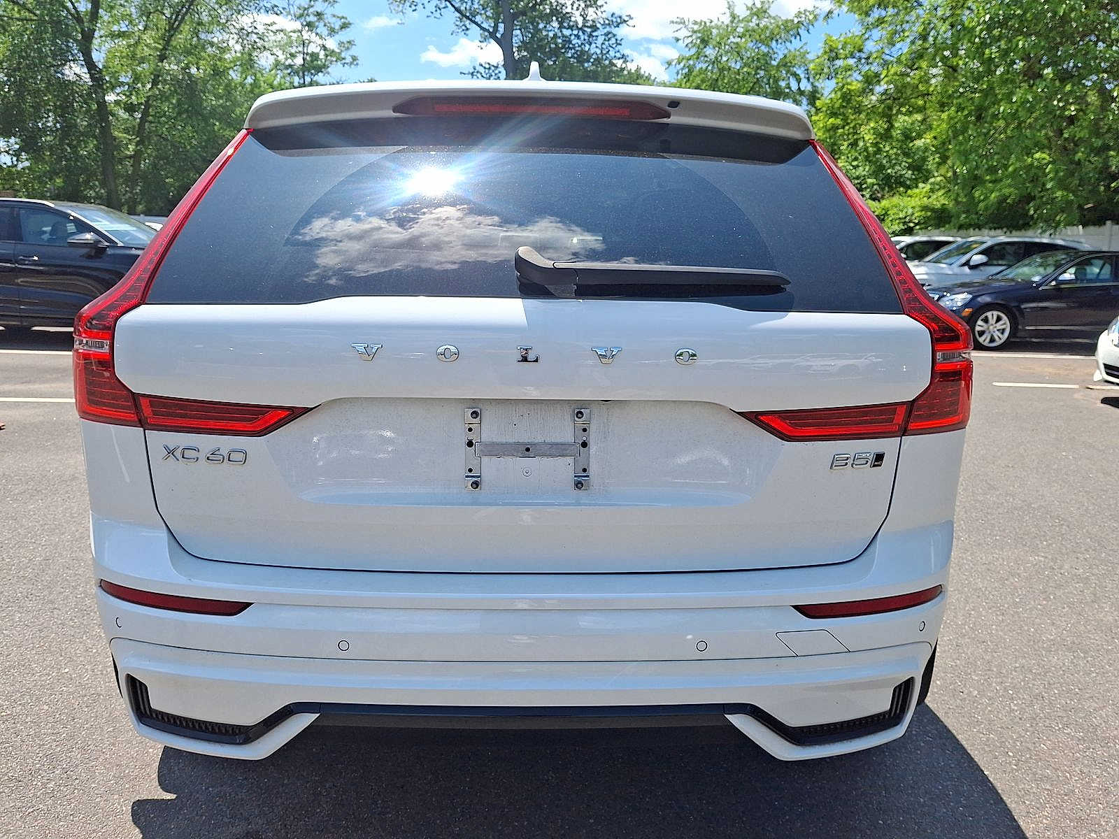 2023 Volvo XC60 B5 Plus 21