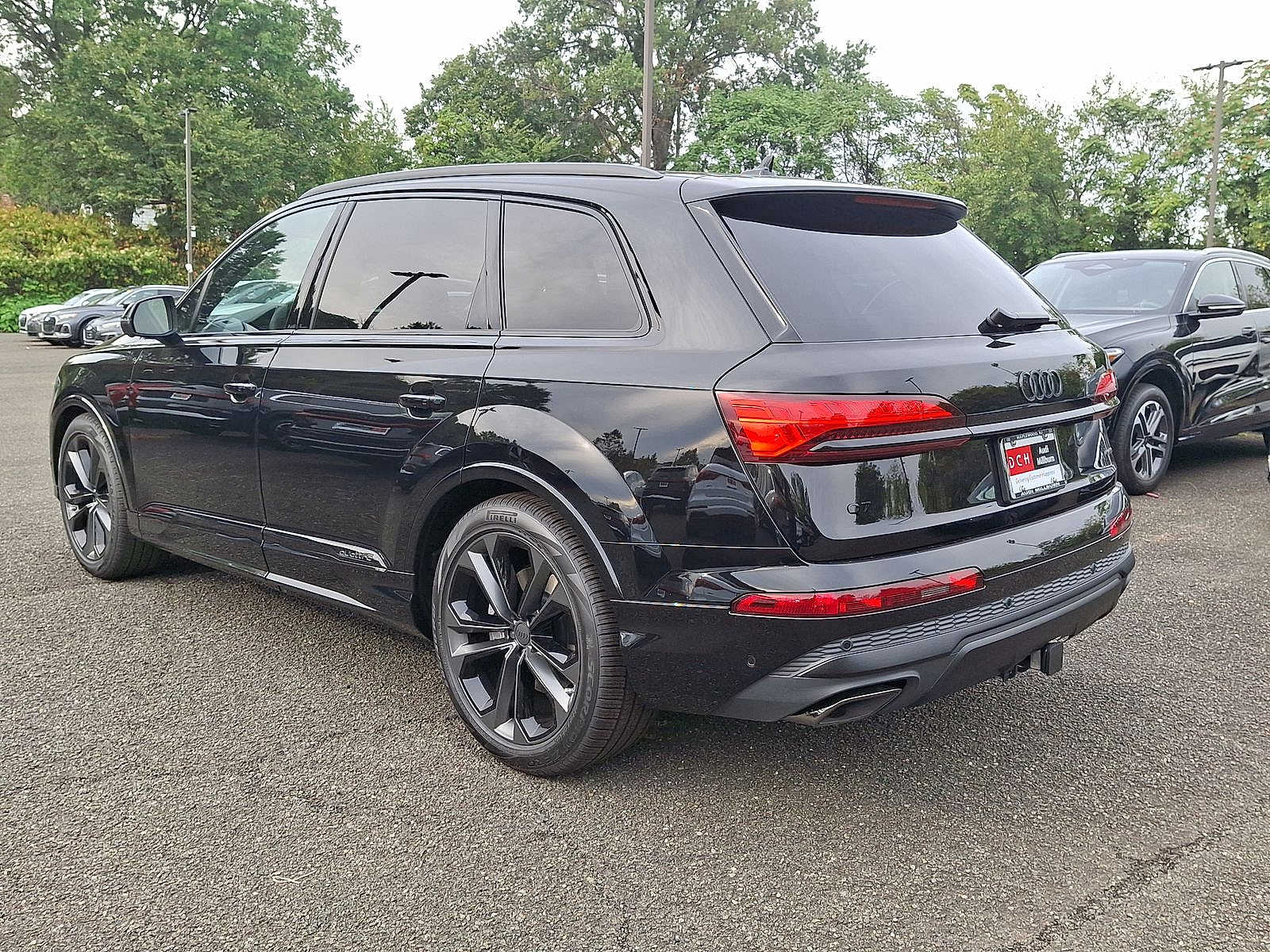 Thumbnail: 2026 Audi Q7 - 11