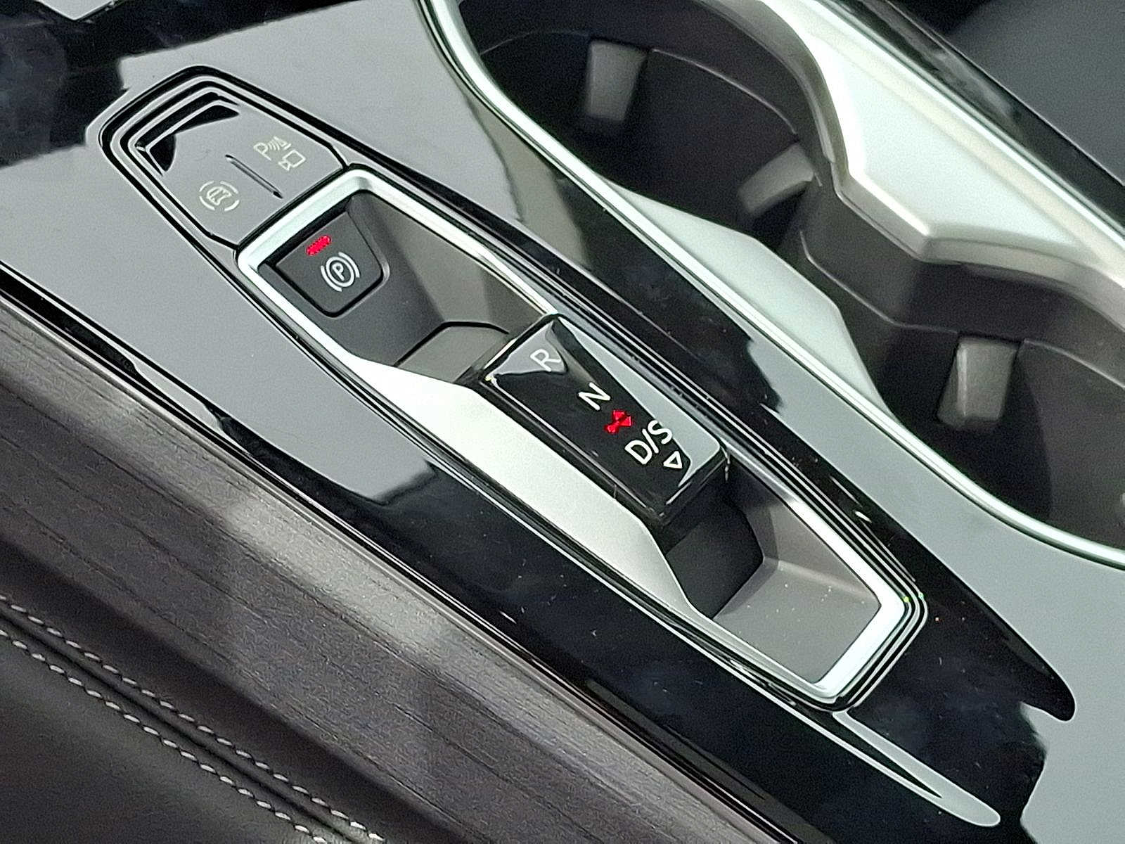 Thumbnail: 2026 Audi A6 - 15