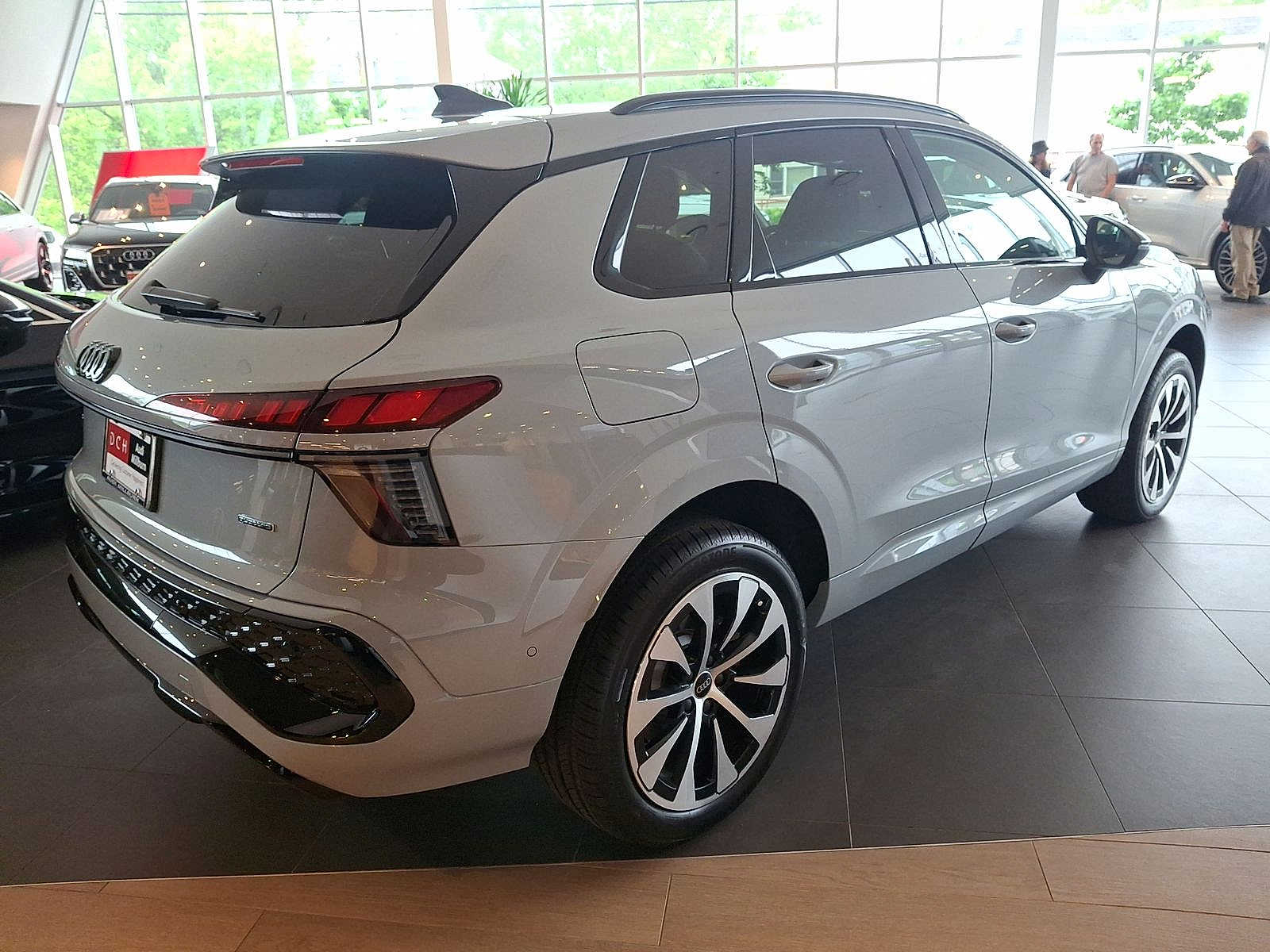 Thumbnail: 2026 Audi Q3 - 3