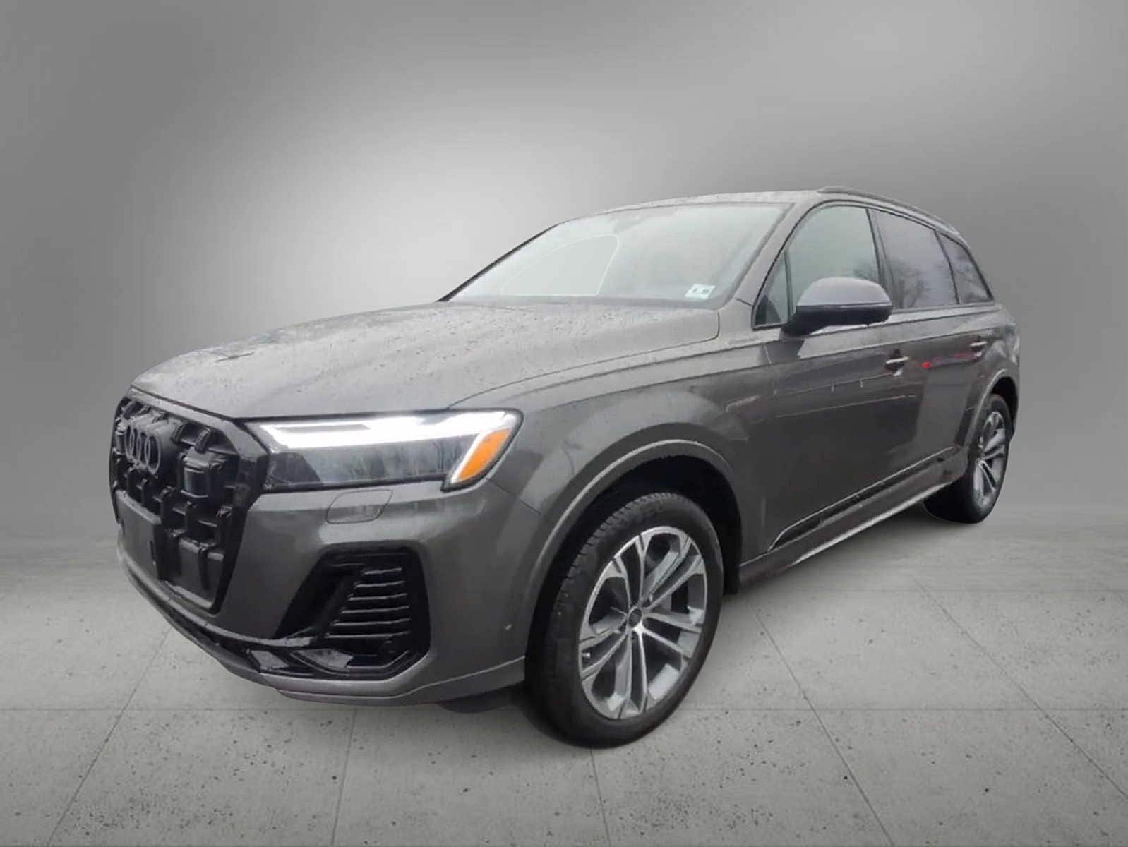 Thumbnail: 2025 Audi Q7 - 4