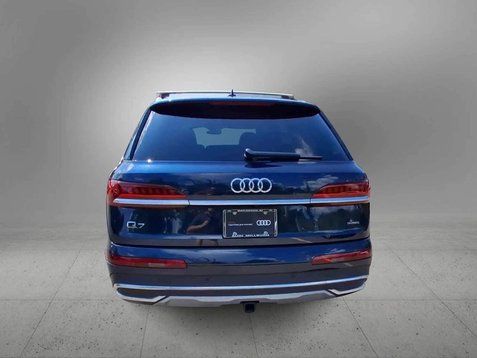 Thumbnail: 2023 Audi Q7 - 7