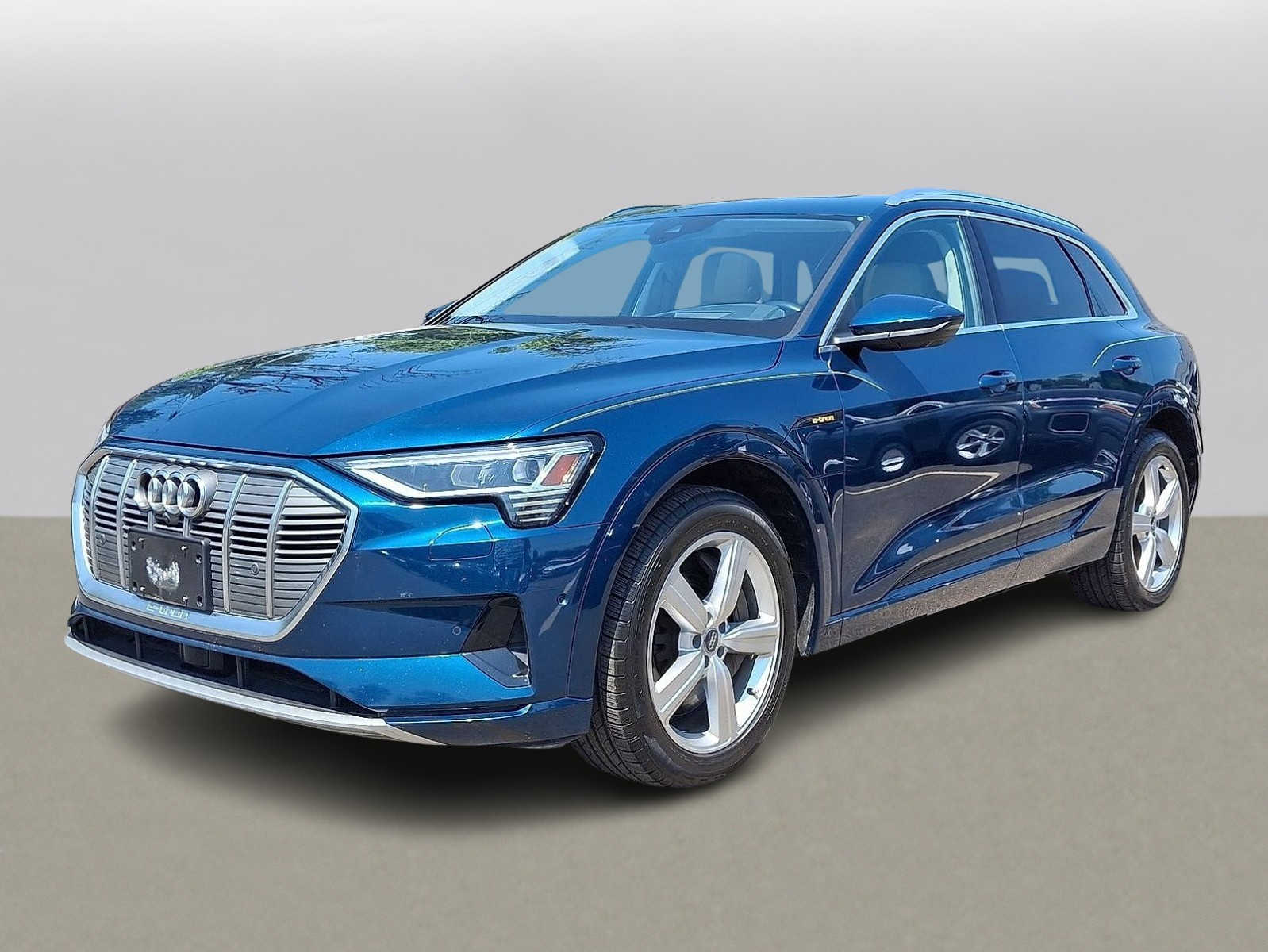 2019 Audi e-tron Prestige -
                  Maplewood, NJ