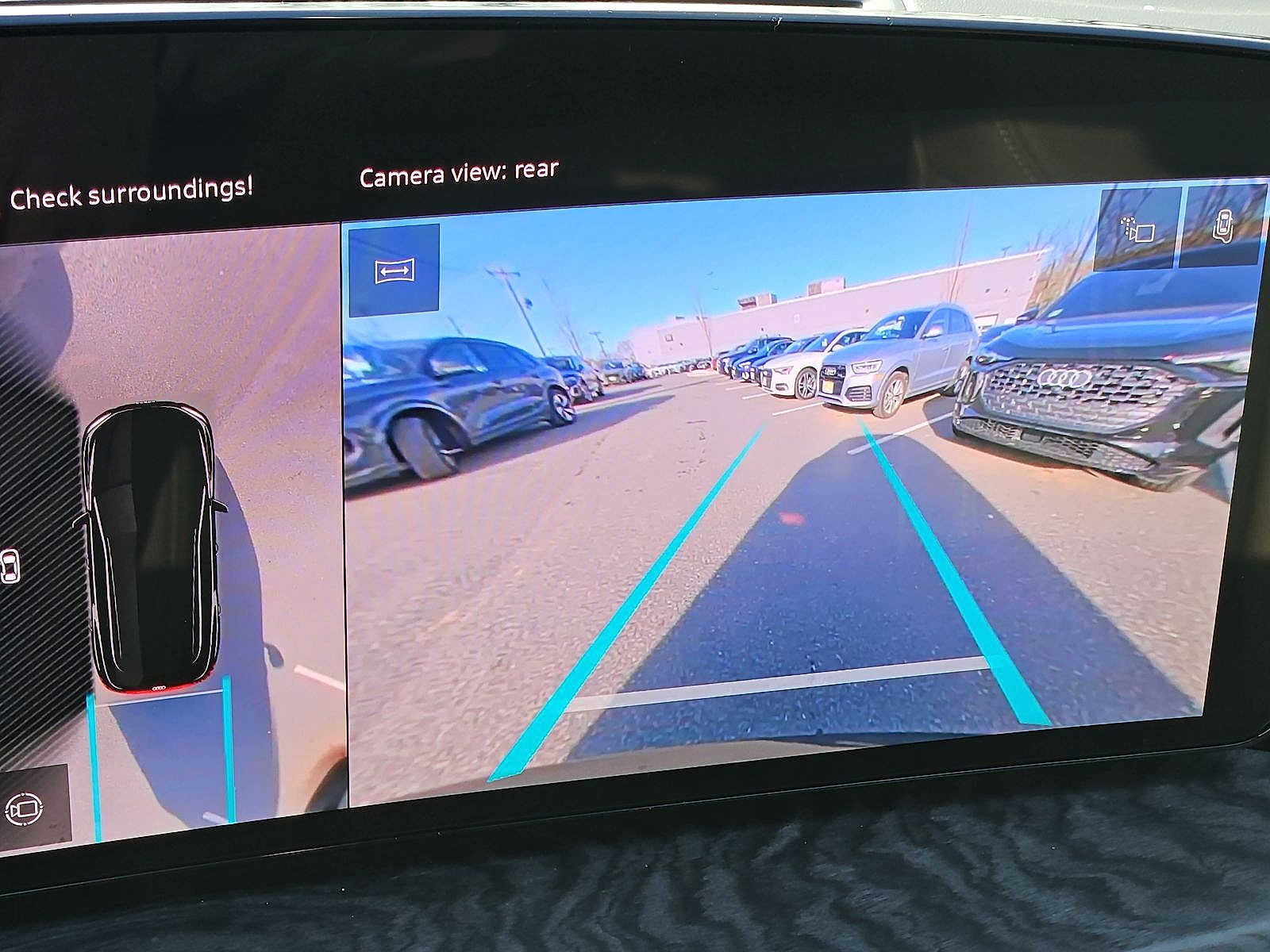 Thumbnail: 2025 Audi Q5 - 15