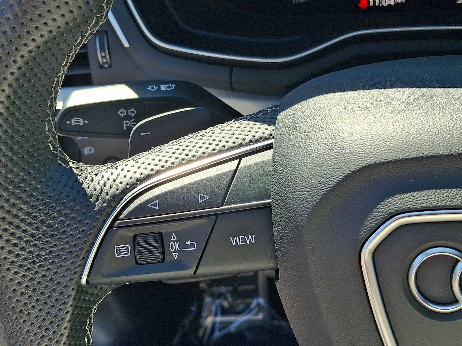 Thumbnail: 2023 Audi A4 - 17