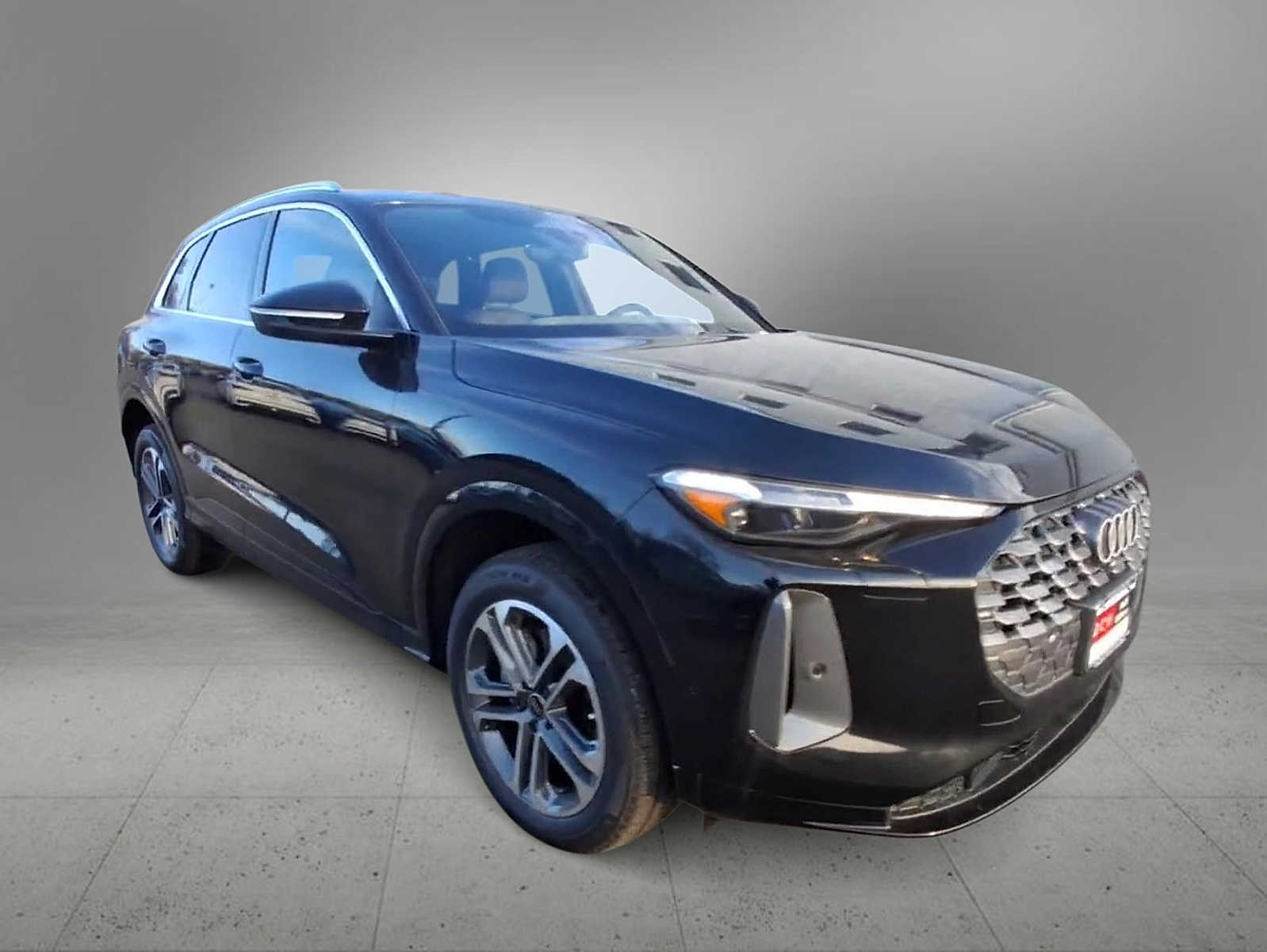 Thumbnail: 2025 Audi Q5 - 2