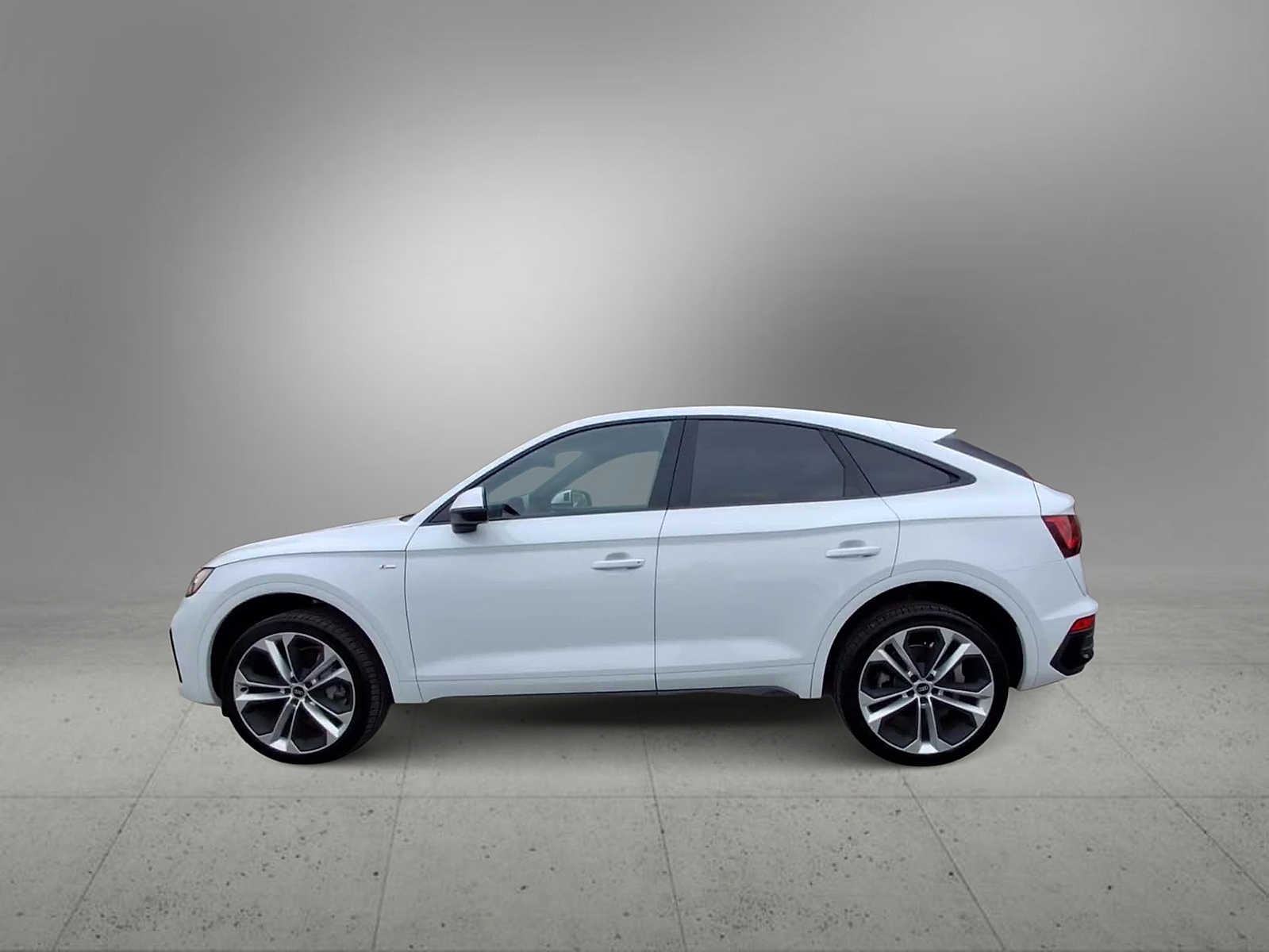 Thumbnail: 2022 Audi Q5 - 5