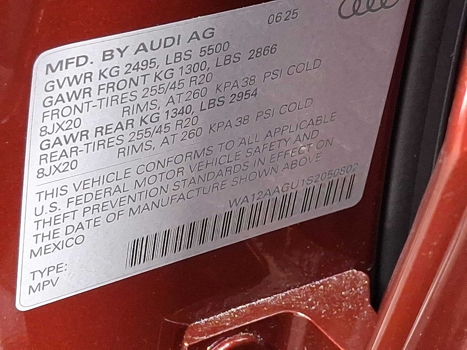 Thumbnail: 2025 Audi Q5 - 16