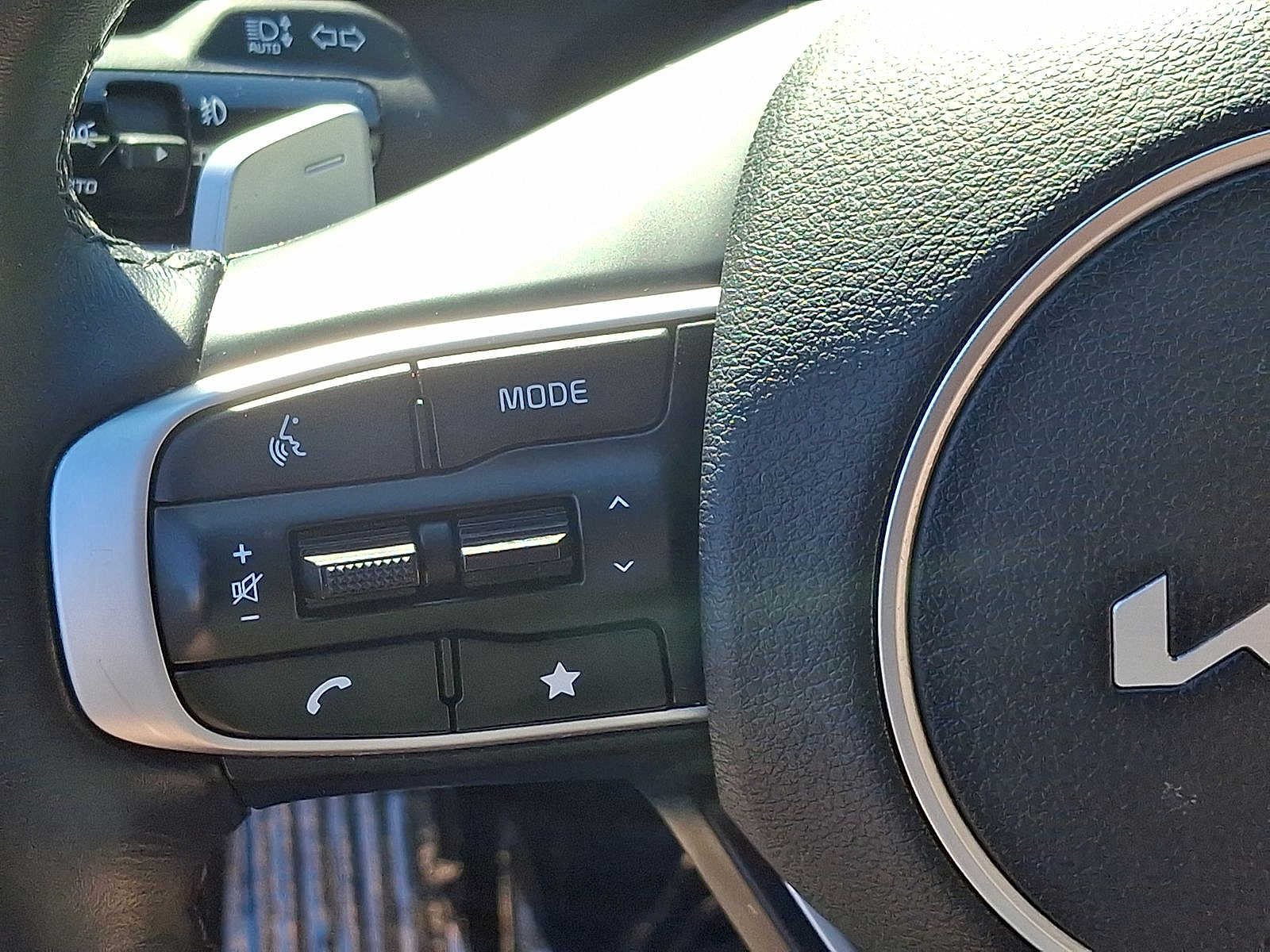 Thumbnail: 2023 Kia Sportage - 15