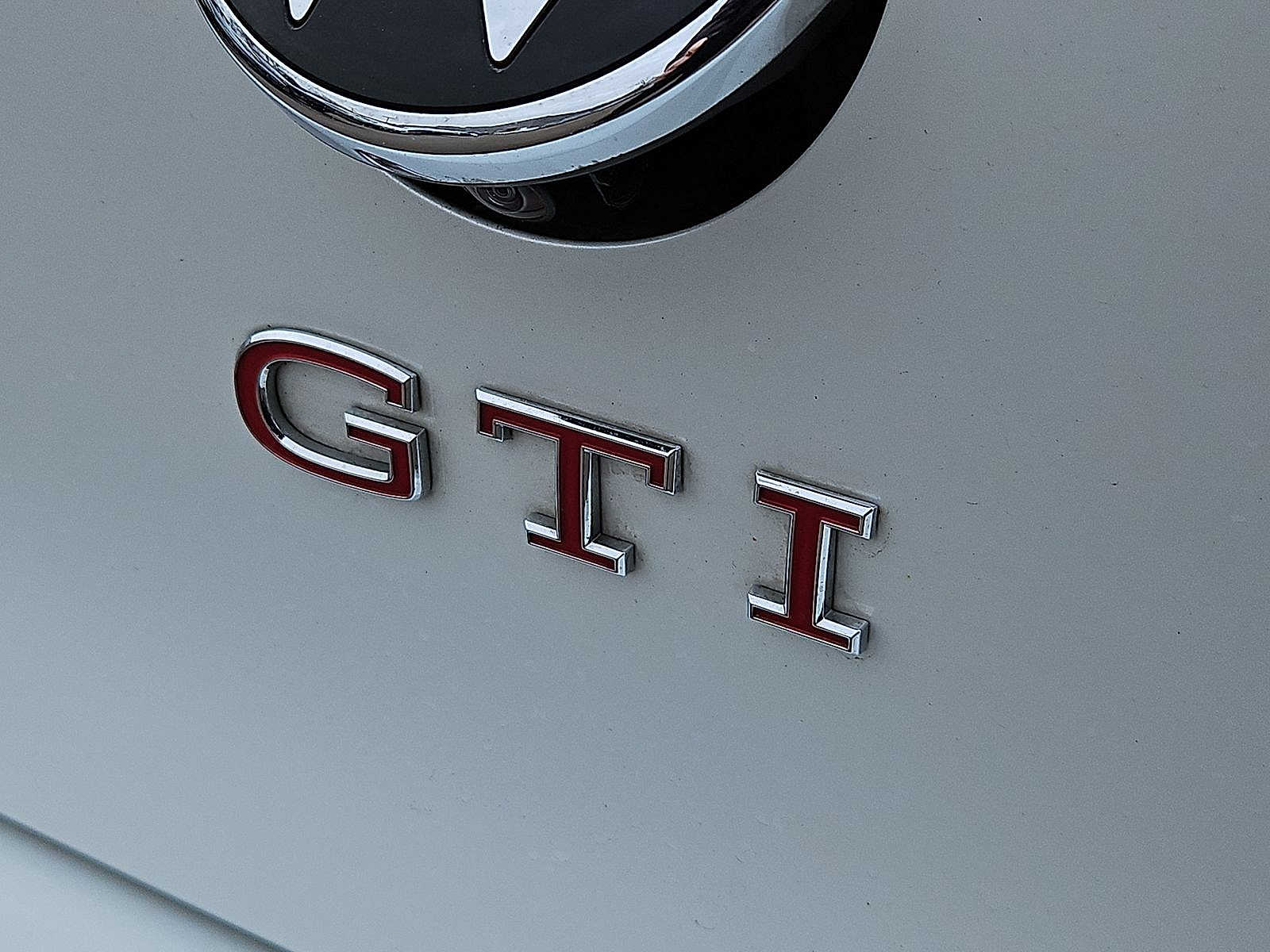 Thumbnail: 2023 Volkswagen Golf - 24