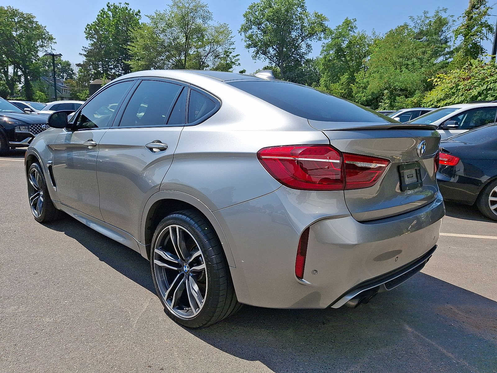 Thumbnail: 2015 BMW X6 - 22