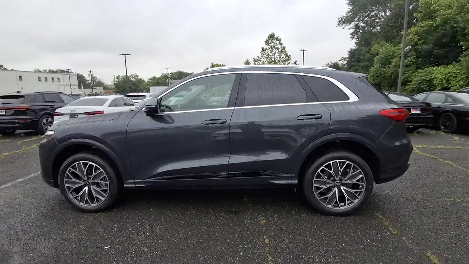 Thumbnail: 2025 Audi Q5 - 5