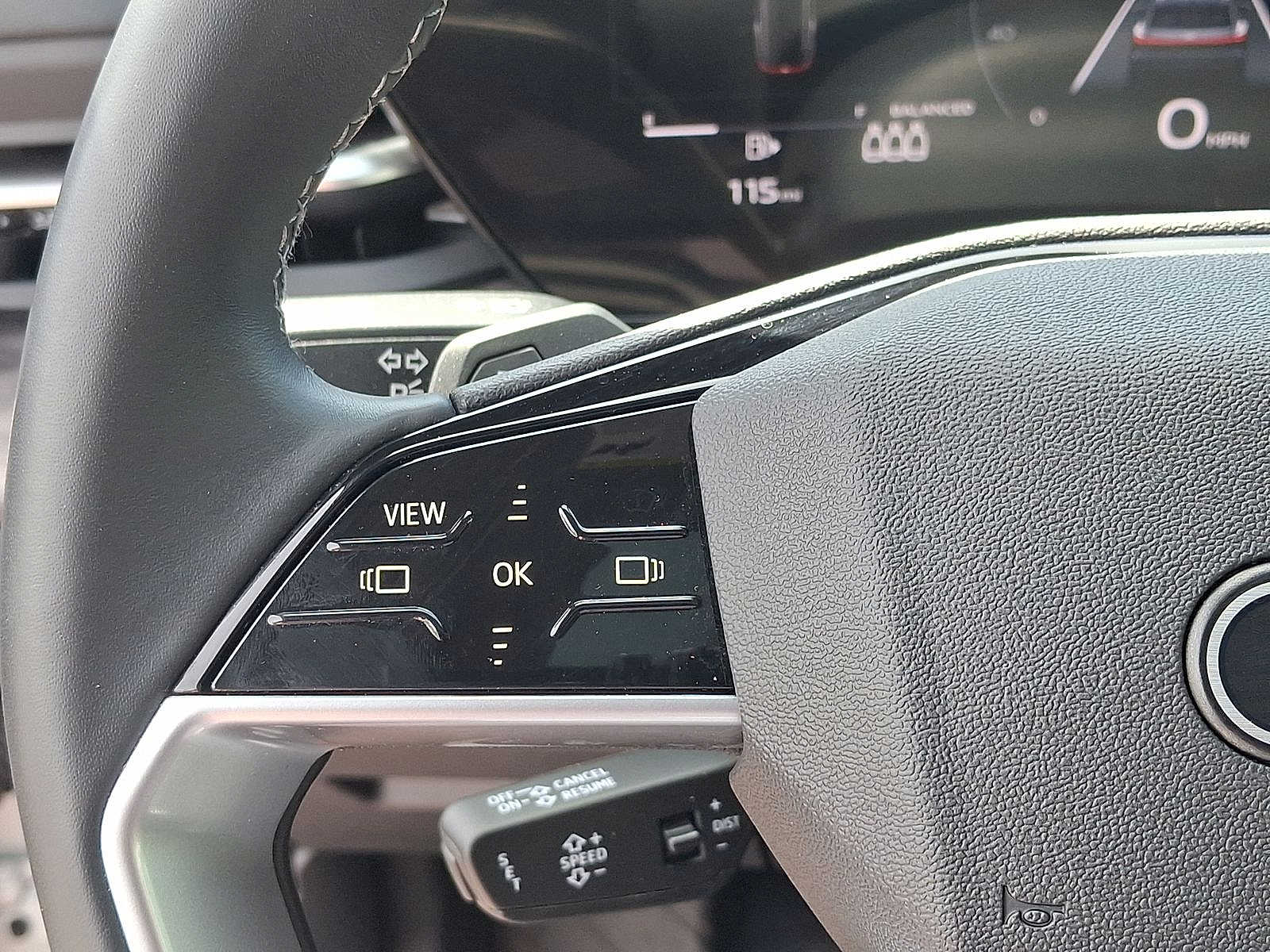 Thumbnail: 2025 Audi Q5 - 17