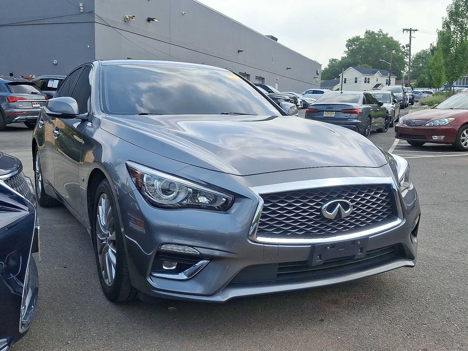 Thumbnail: 2019 INFINITI Q50 - 2