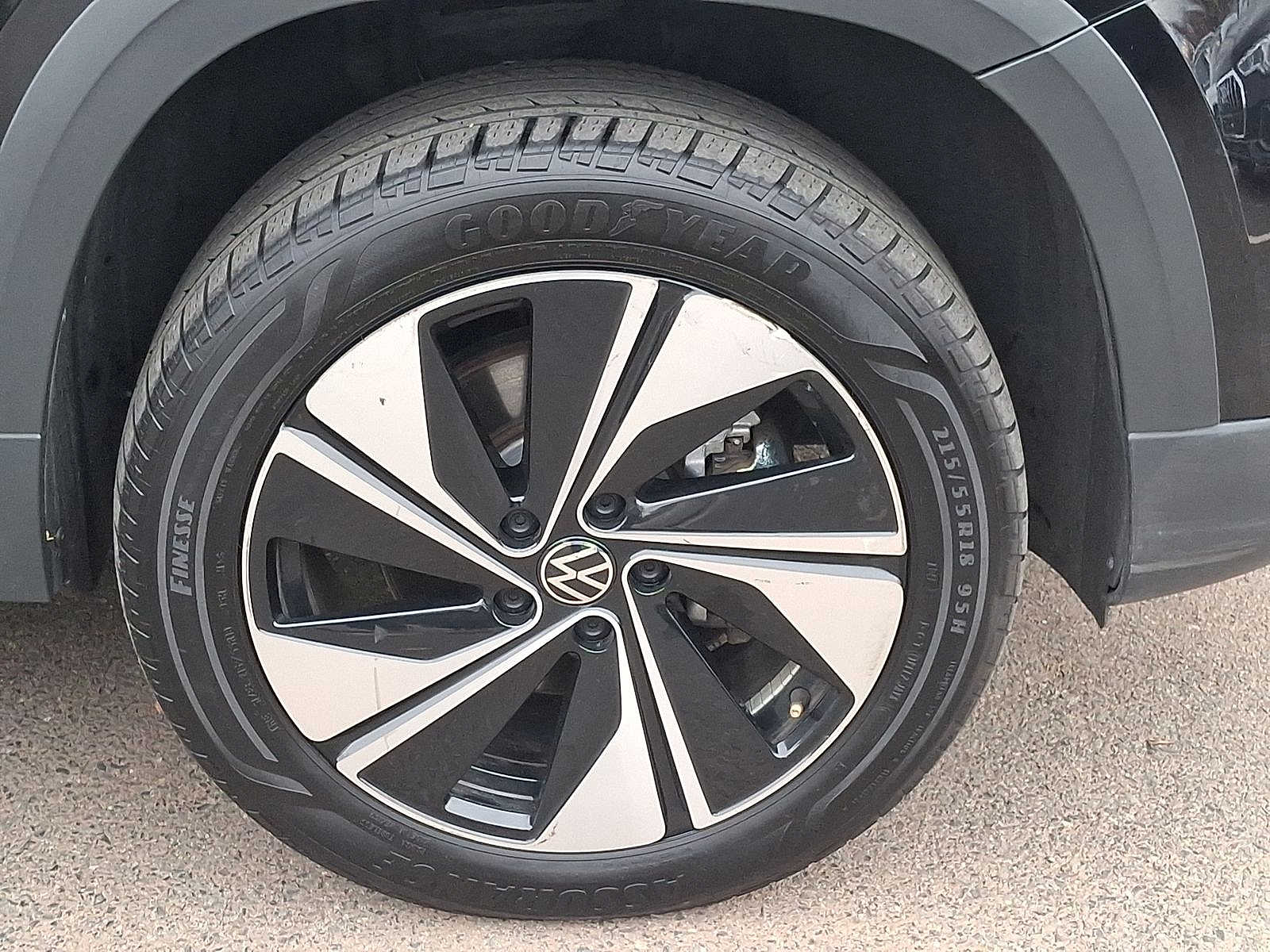 Thumbnail: 2024 Volkswagen Taos - 27