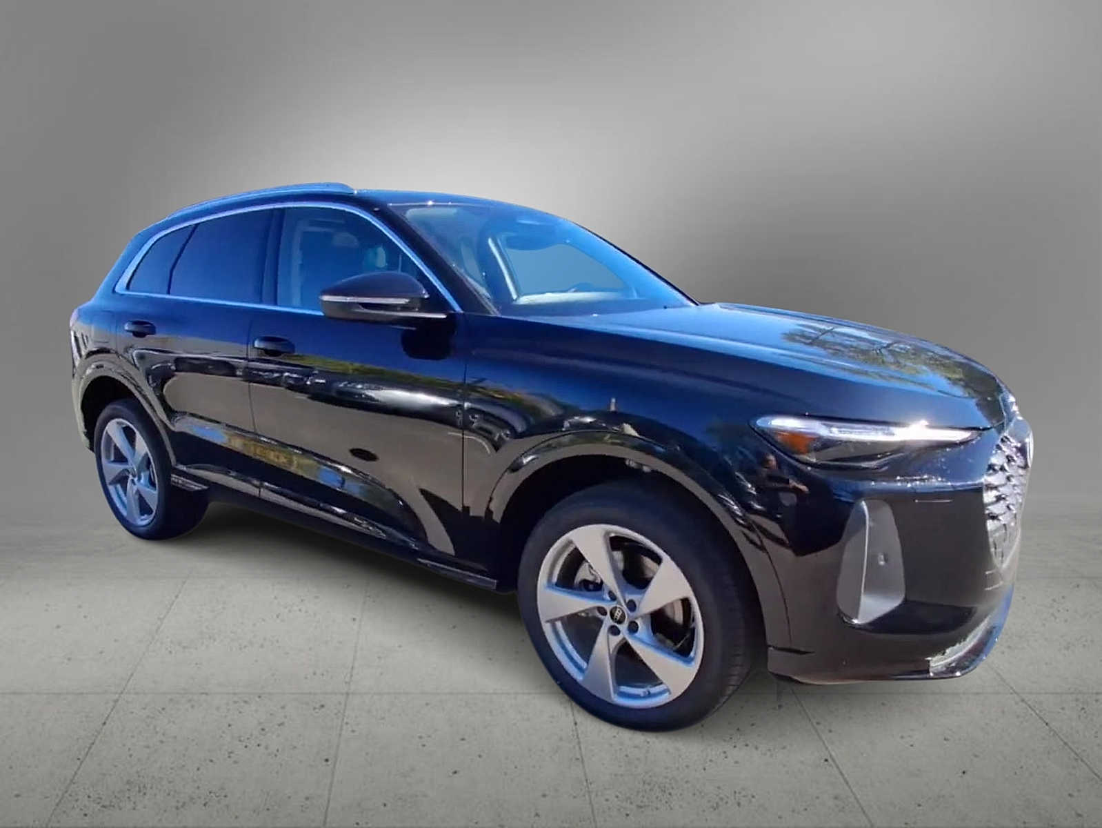 Thumbnail: 2025 Audi Q5 - 2