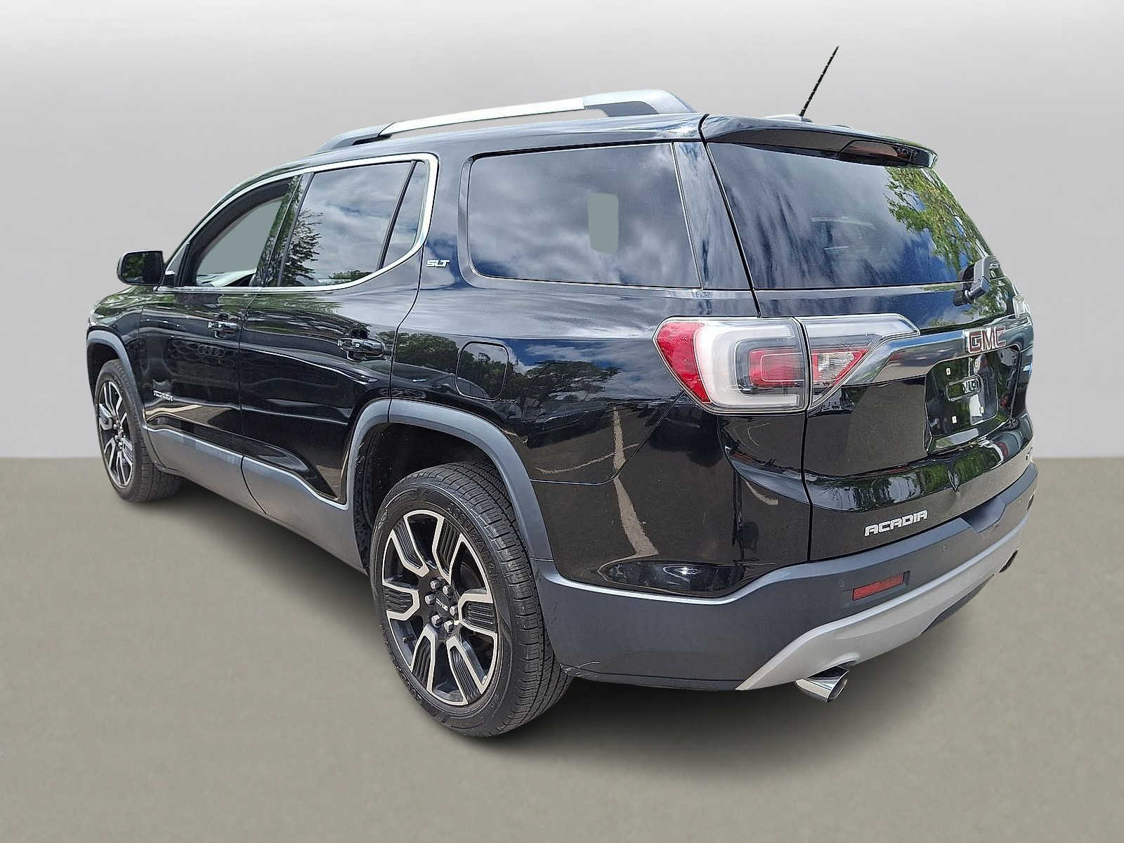 Thumbnail: 2019 GMC Acadia - 22