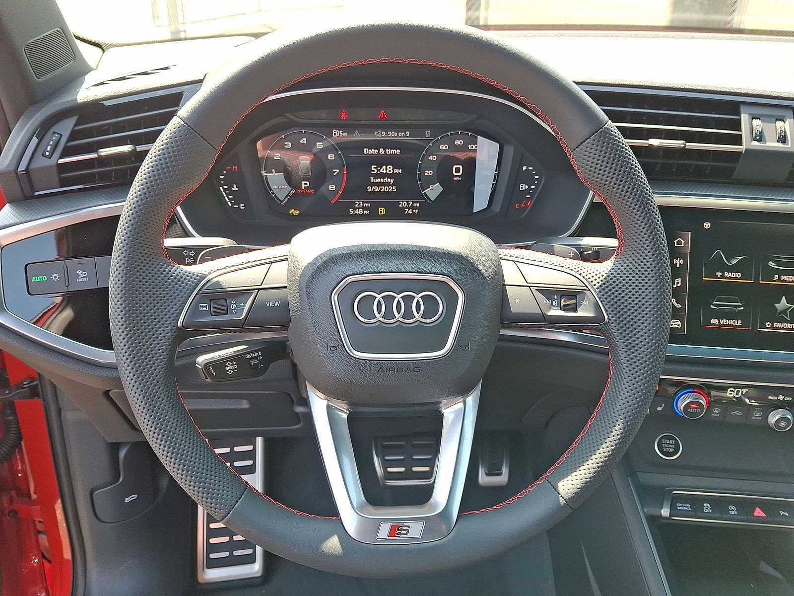 Thumbnail: 2025 Audi Q3 - 15