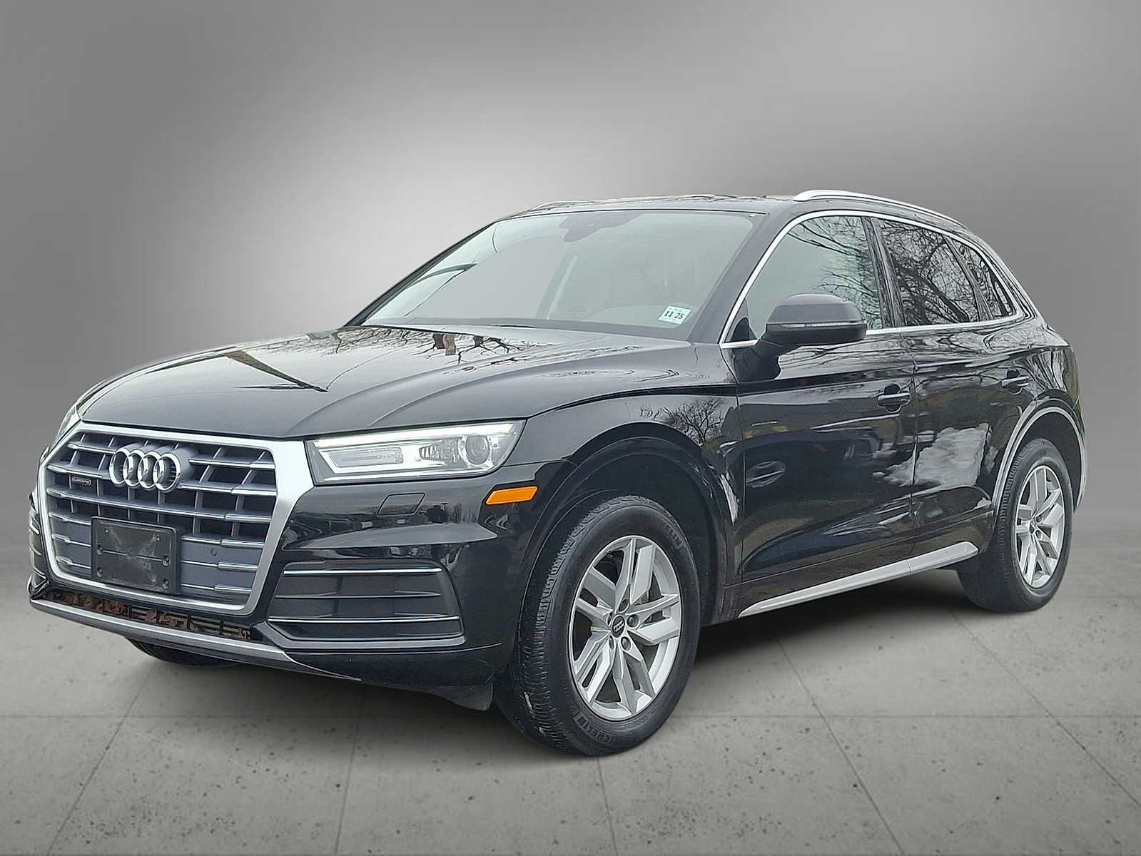 Thumbnail: 2020 Audi Q5 - 1