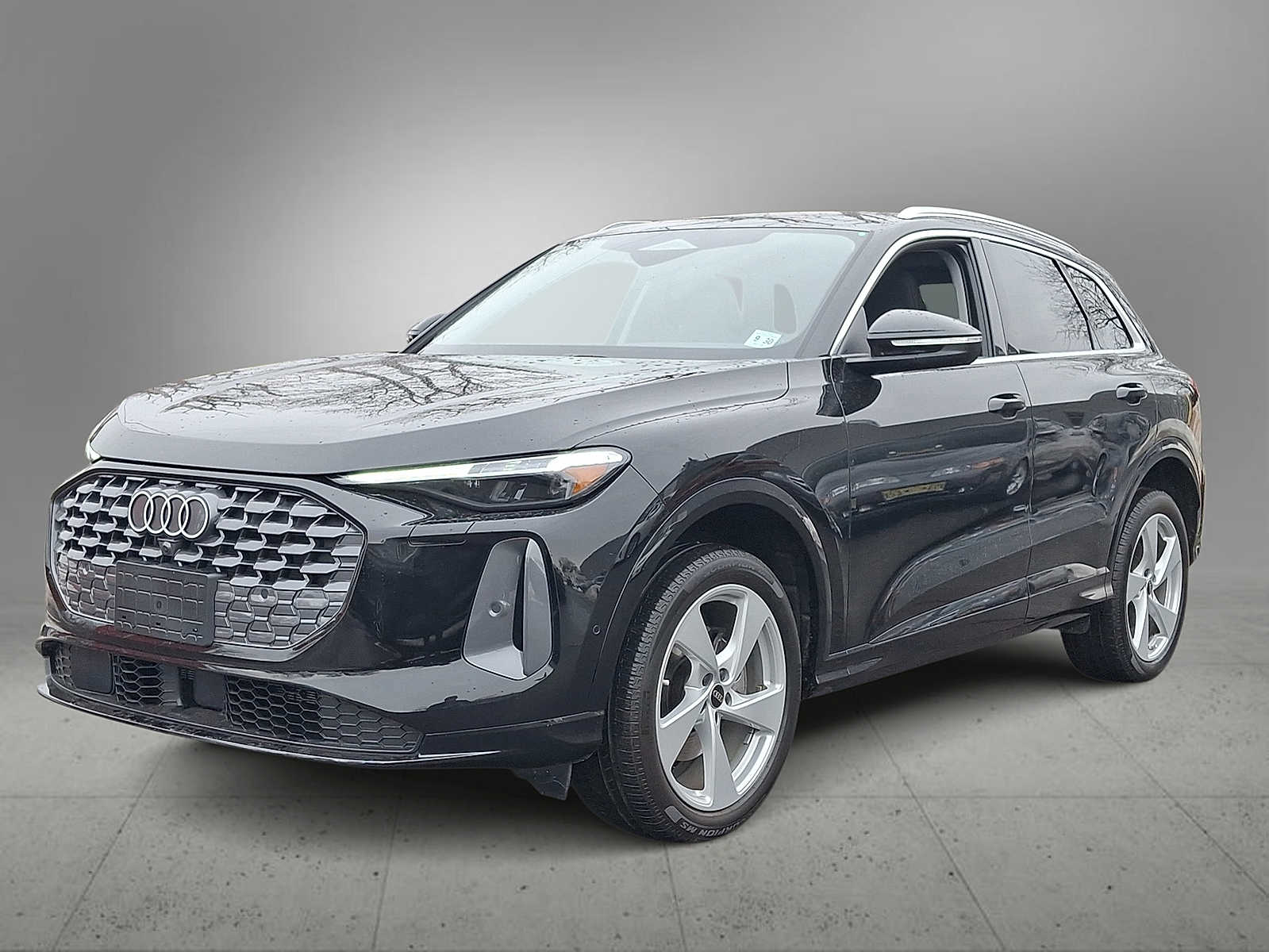 Thumbnail: 2025 Audi Q5 - 1