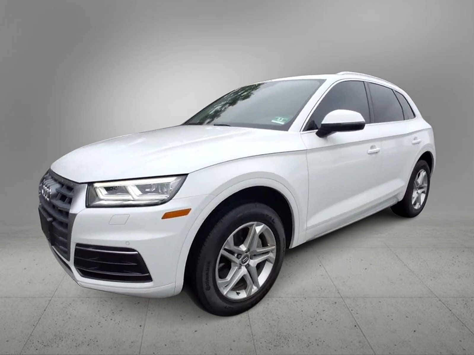 2018 Audi Q5 e Premium Plus 4