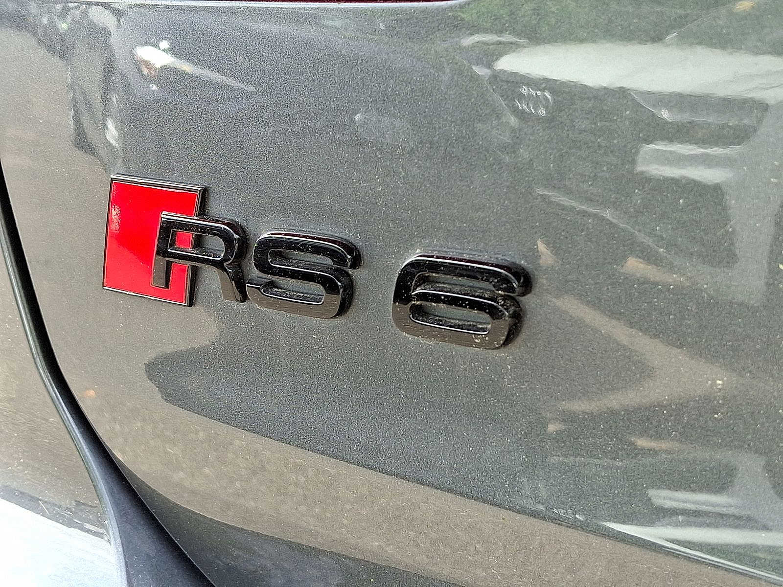 Thumbnail: 2026 Audi RS 6 - 21