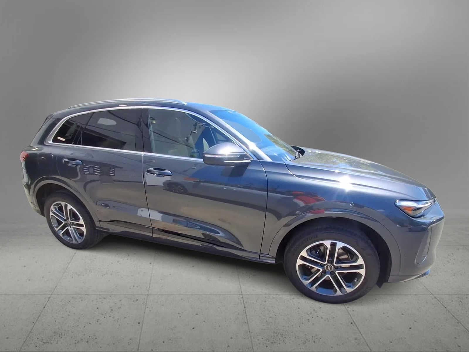 Thumbnail: 2025 Audi Q5 - 2