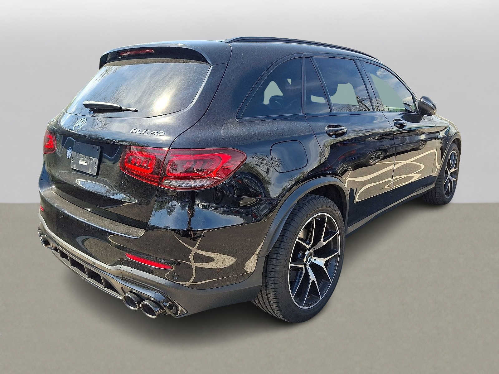 Thumbnail: 2022 Mercedes-Benz GLC - 3