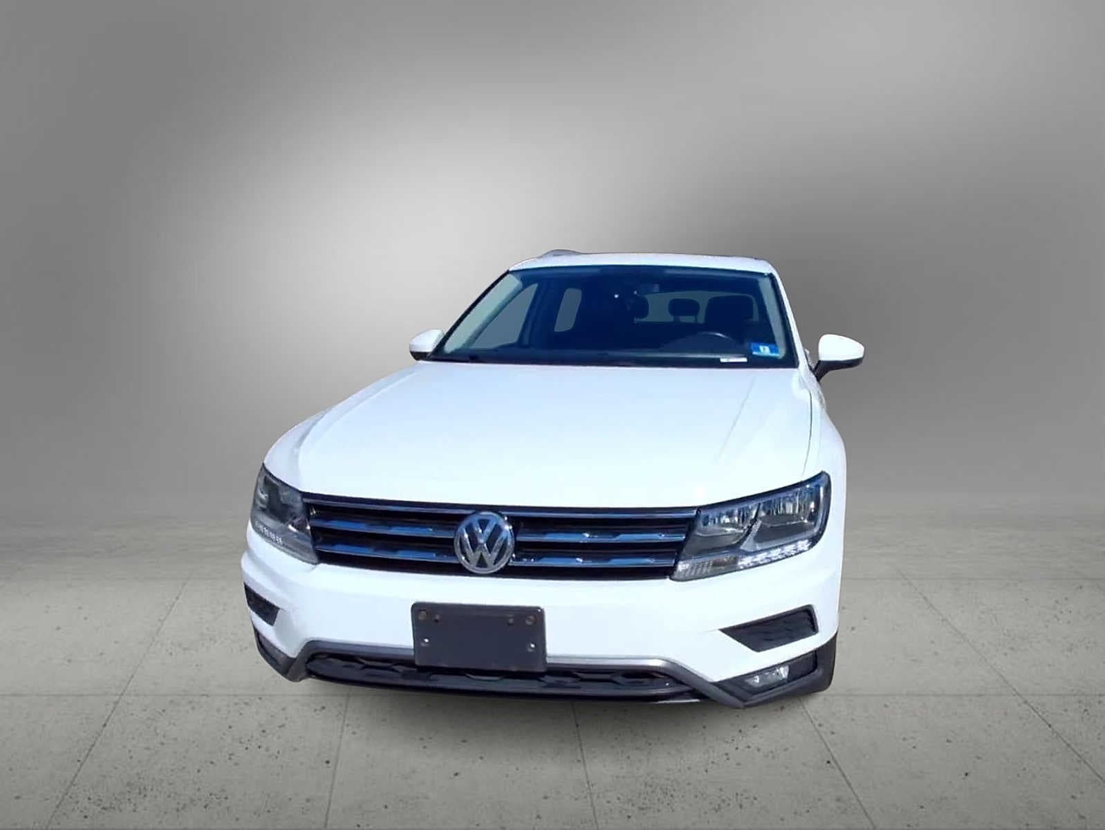 Thumbnail: 2018 Volkswagen Tiguan - 3
