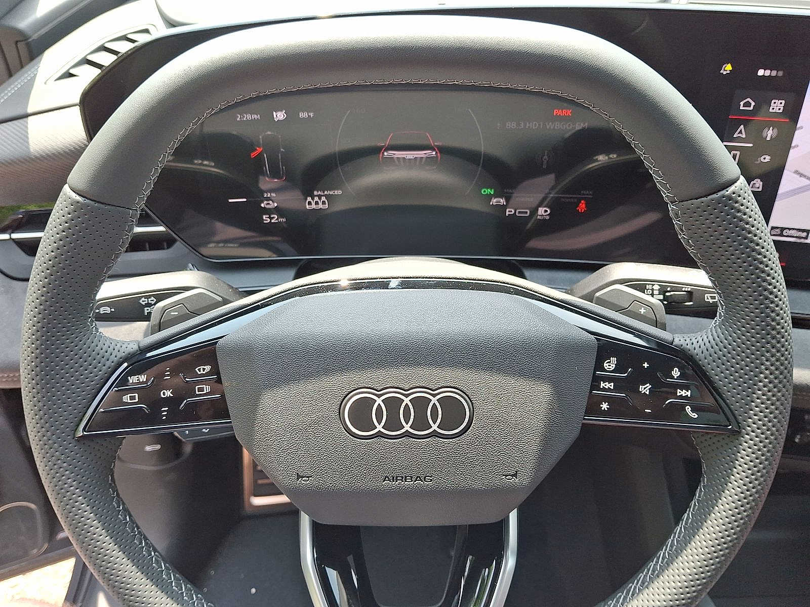 Thumbnail: 2025 Audi SQ6 e-tron - 16