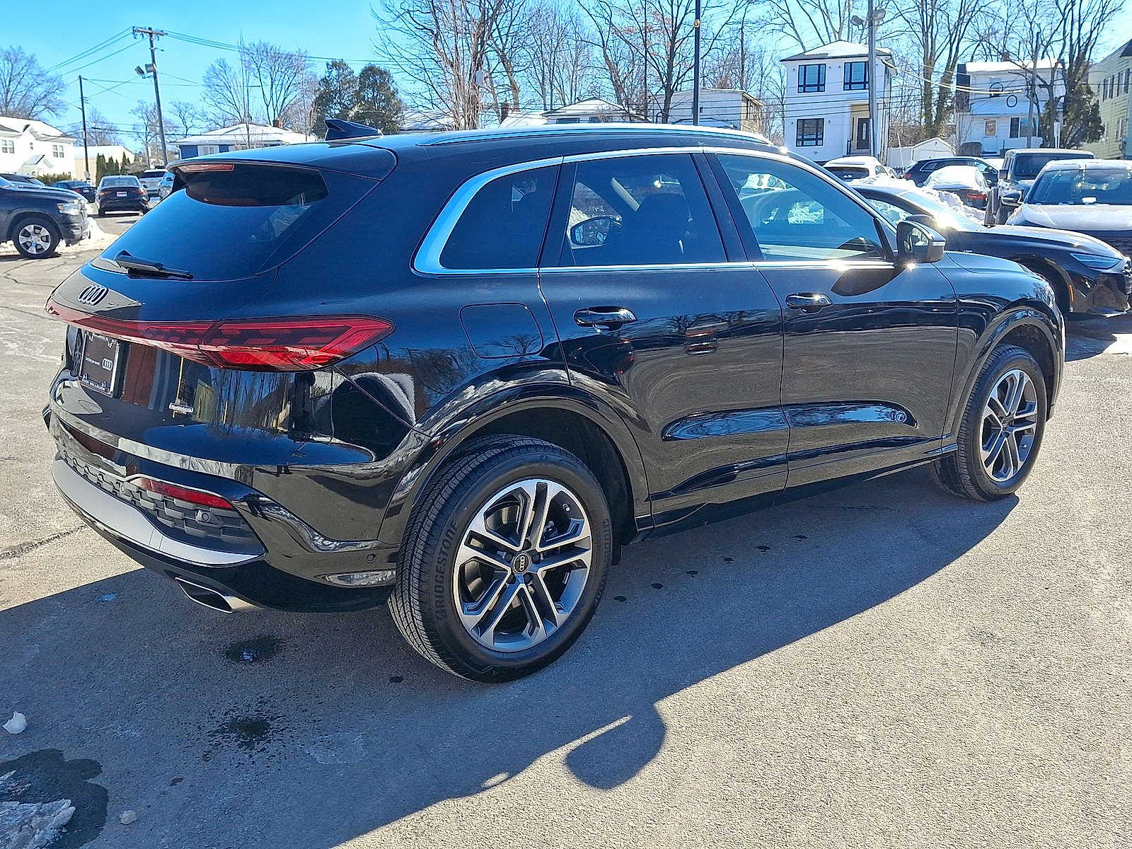 Thumbnail: 2025 Audi Q5 - 23