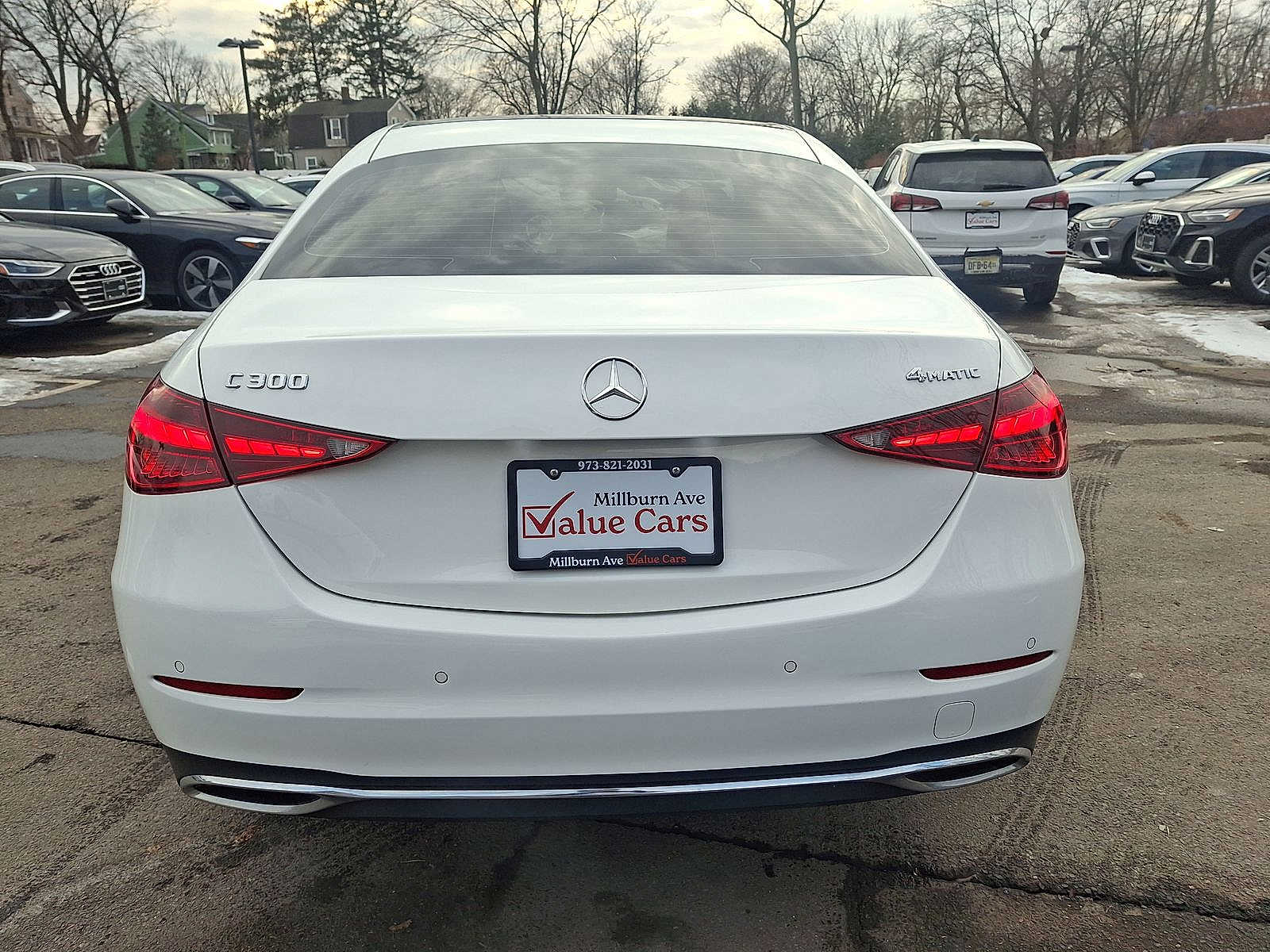 Thumbnail: 2023 Mercedes-Benz C-Class - 23