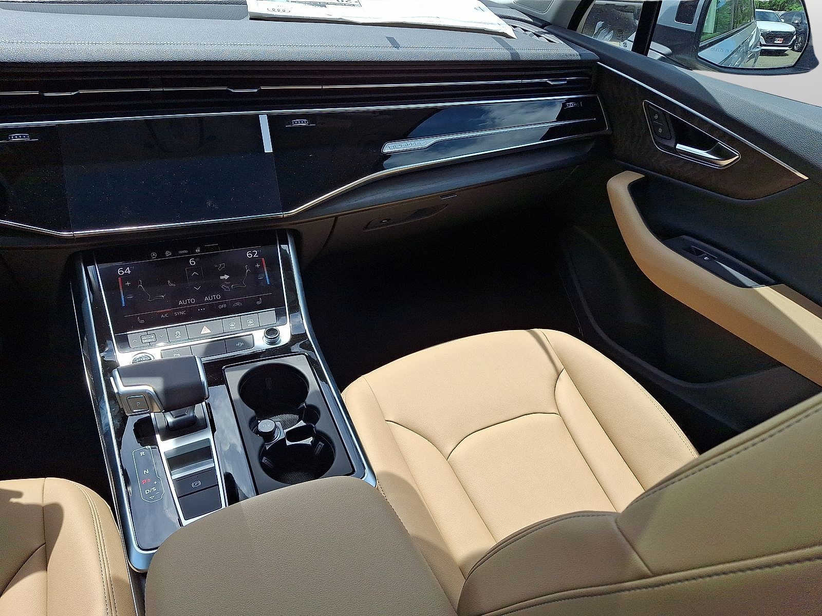 Thumbnail: 2026 Audi Q7 - 11