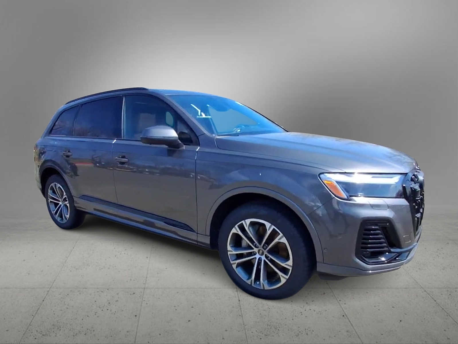 Thumbnail: 2026 Audi Q7 - 2