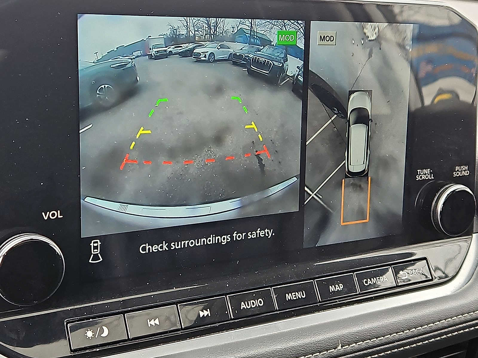 Thumbnail: 2022 Nissan Rogue - 15