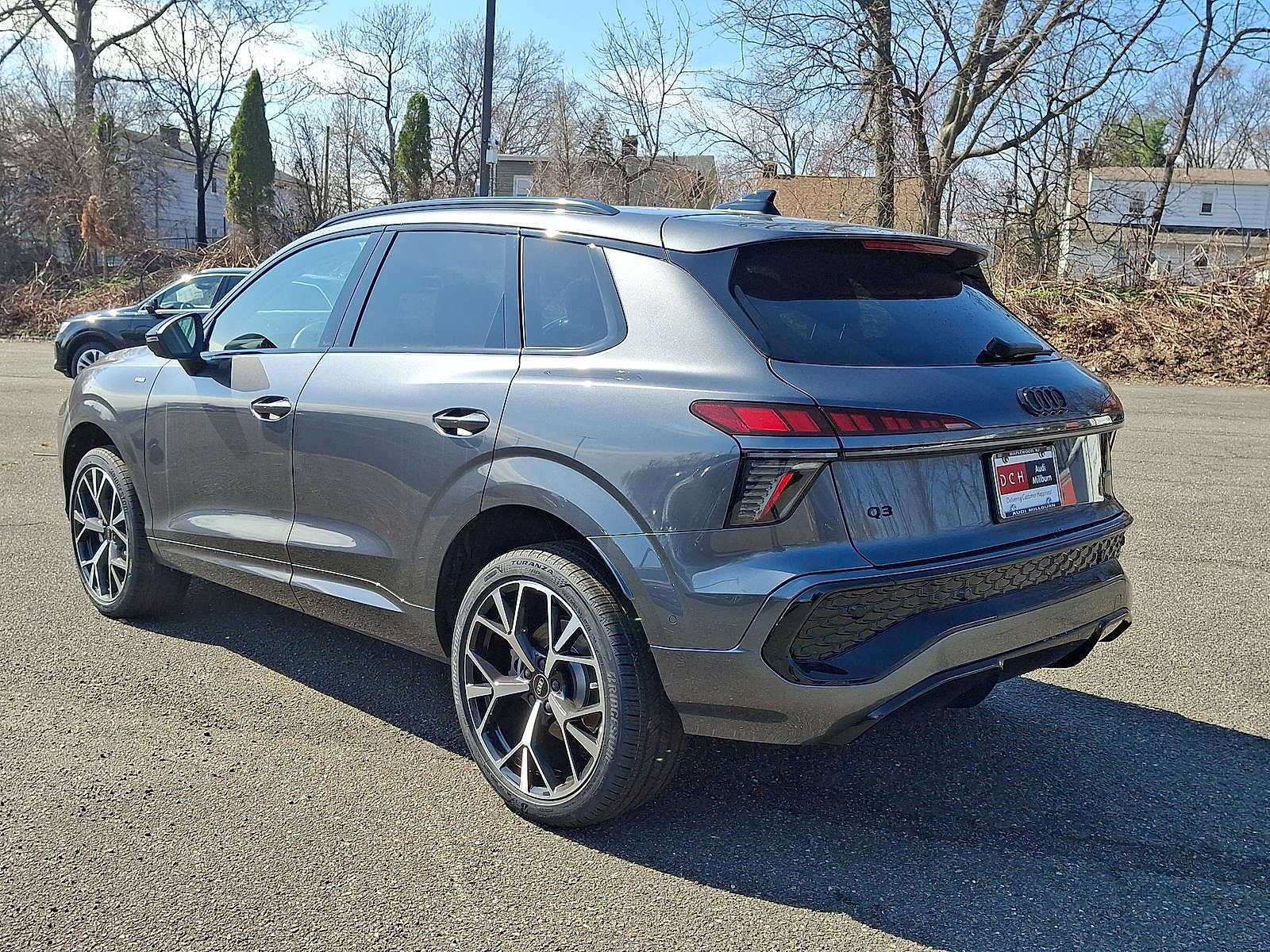 Thumbnail: 2026 Audi Q3 - 12