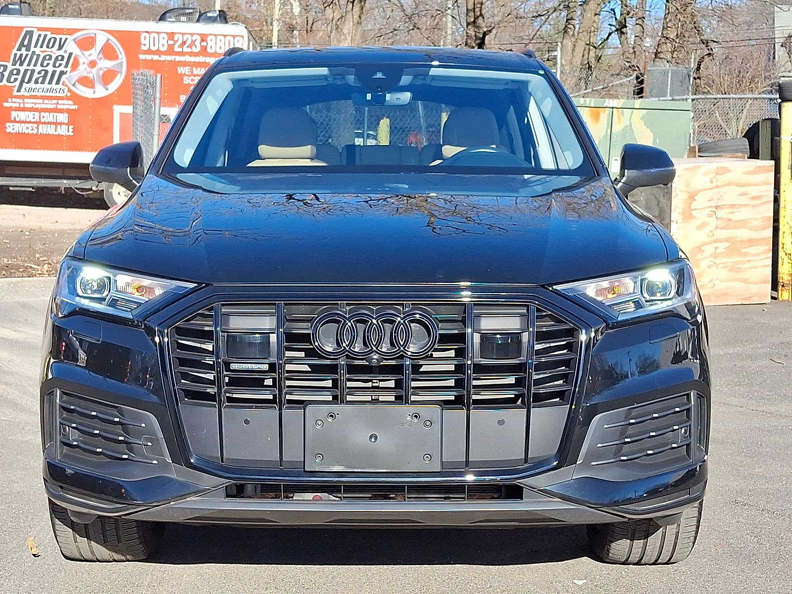 Thumbnail: 2023 Audi Q7 - 29