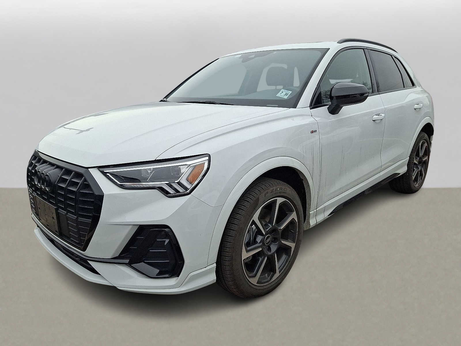 Thumbnail: 2025 Audi Q3 - 1