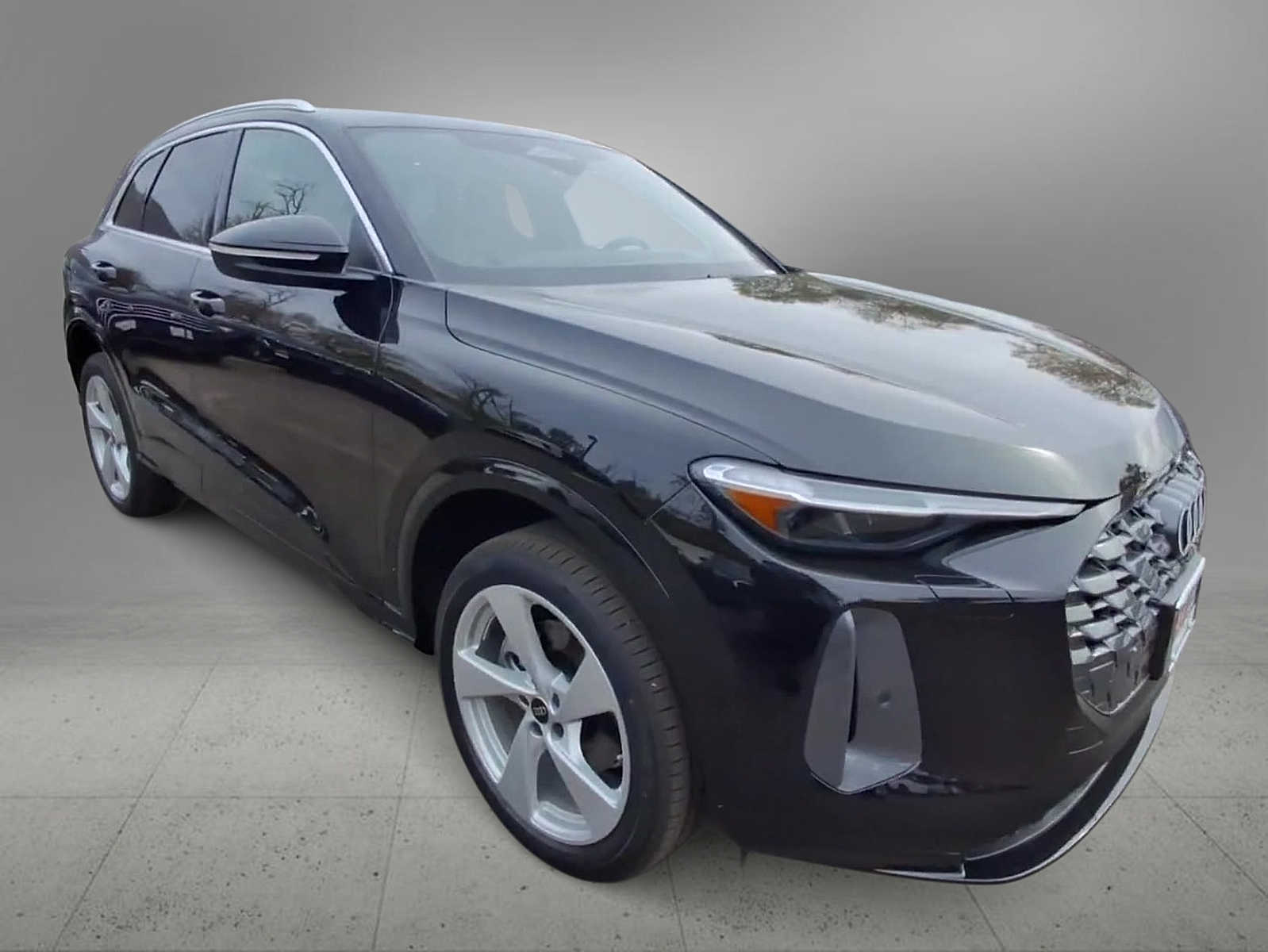 Thumbnail: 2025 Audi Q5 - 2