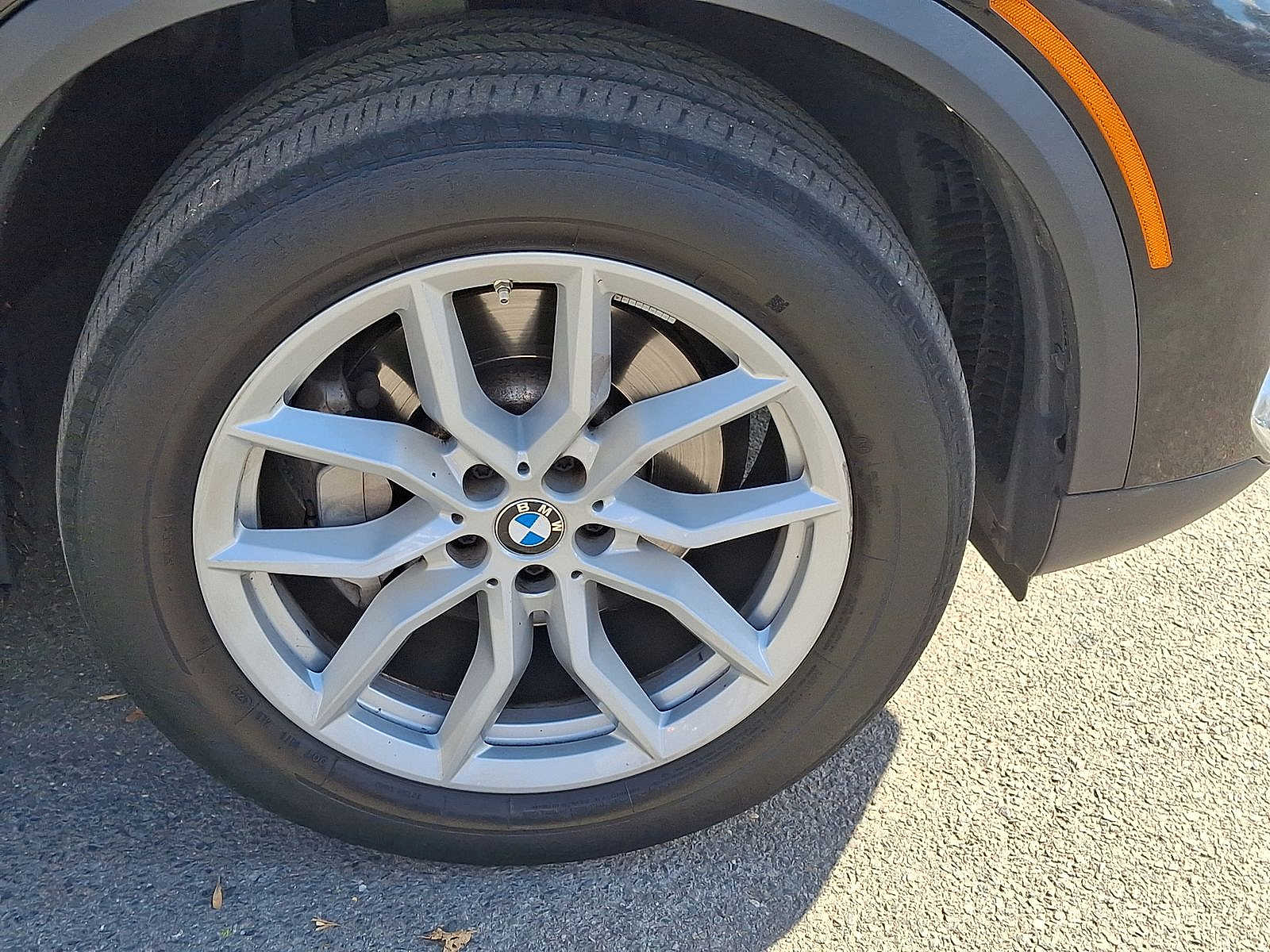 Thumbnail: 2023 BMW X5 - 23