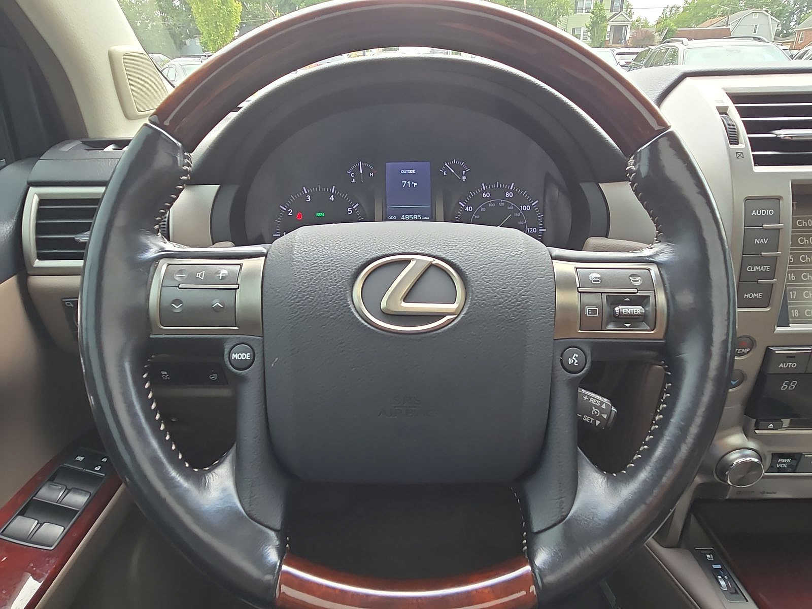 Thumbnail: 2019 Lexus GX - 22