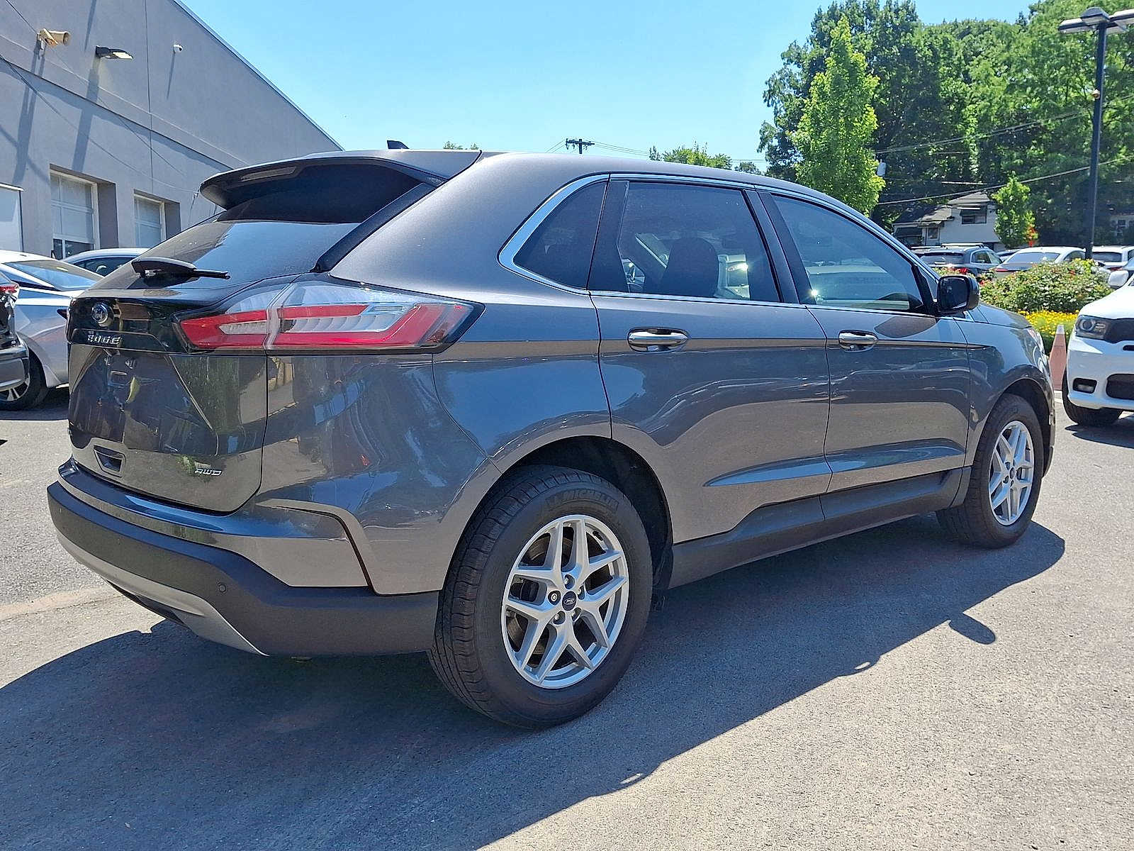 Thumbnail: 2022 Ford Edge - 24